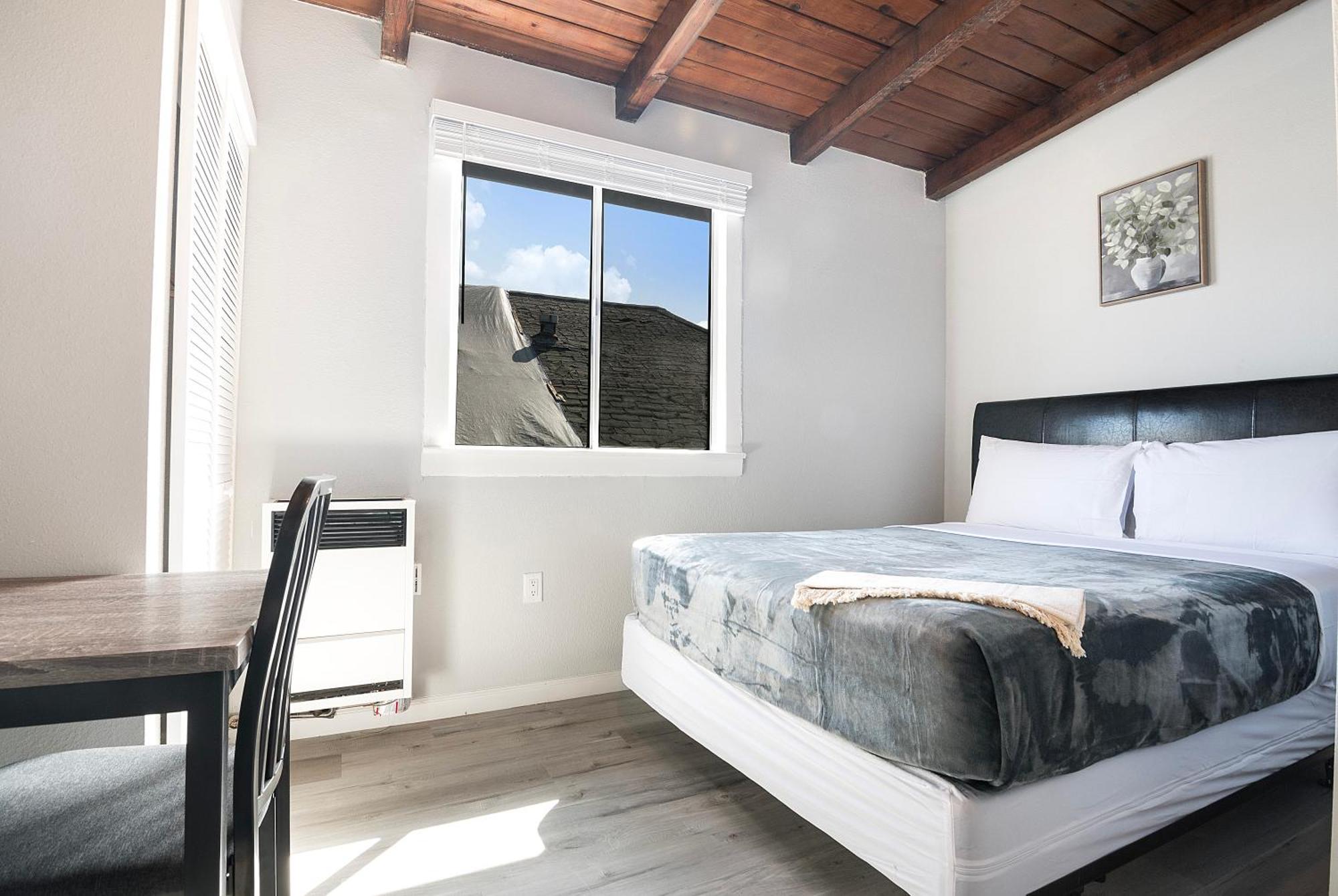 Casas On Cordova Street Aparthotel