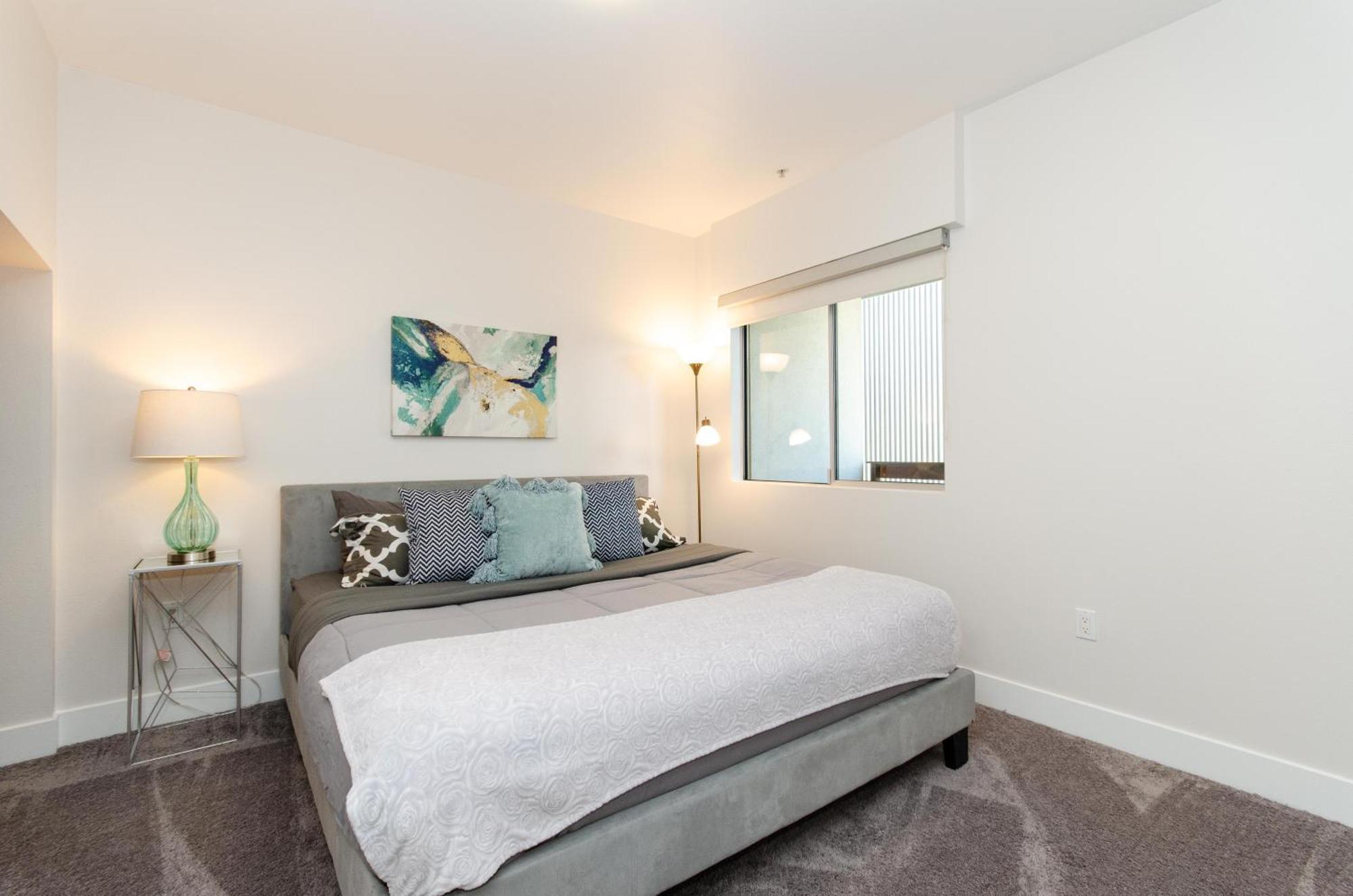 Apartment Luxury Penthouse In Prime Hollywood Location Los Angeles