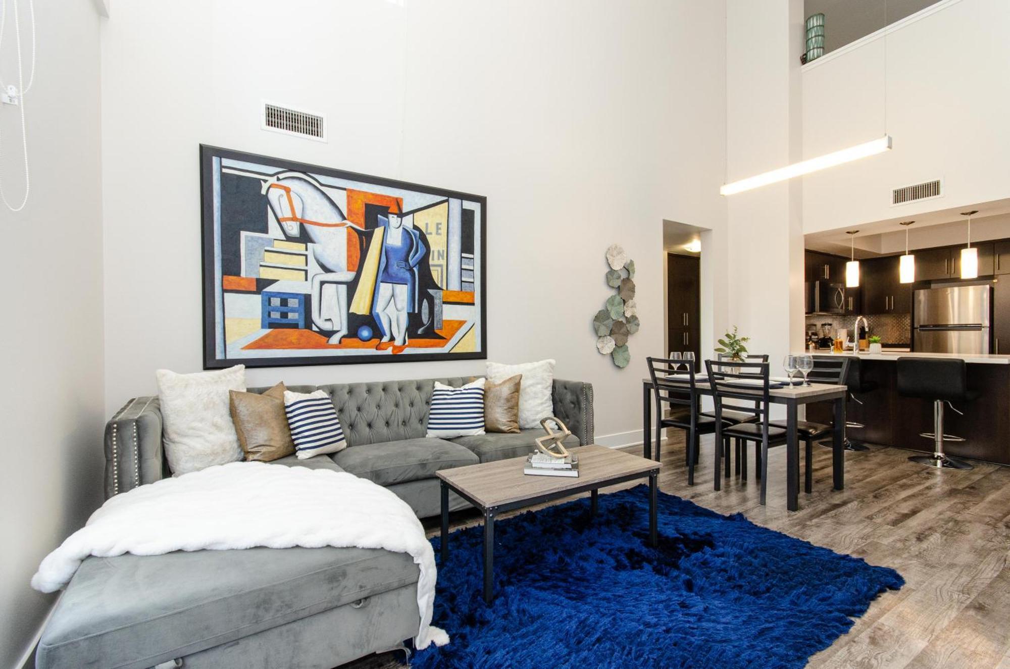 Luxury Penthouse In Prime Hollywood Location * Los Angeles