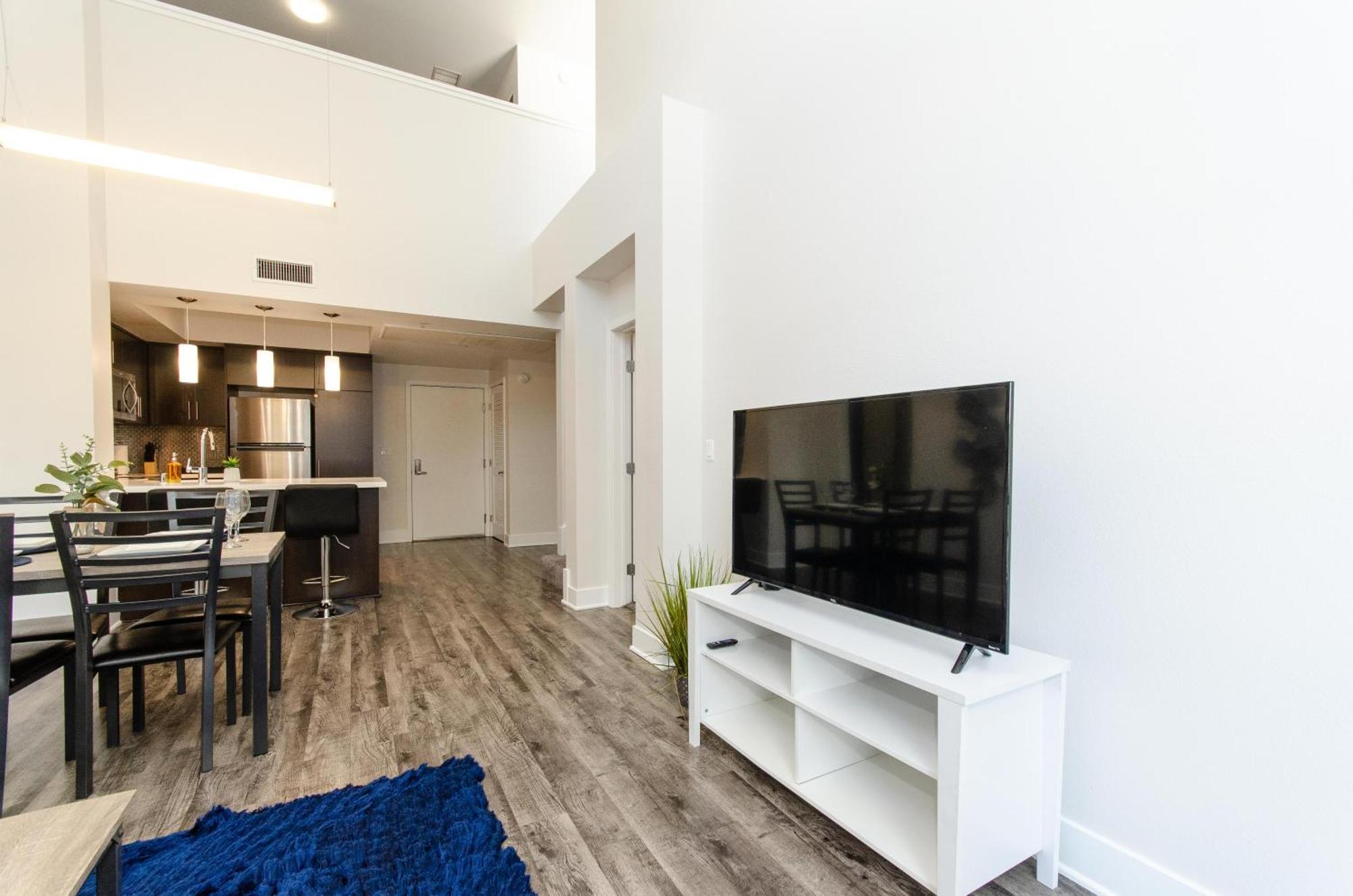 Luxury Penthouse In Prime Hollywood Location * Los Angeles