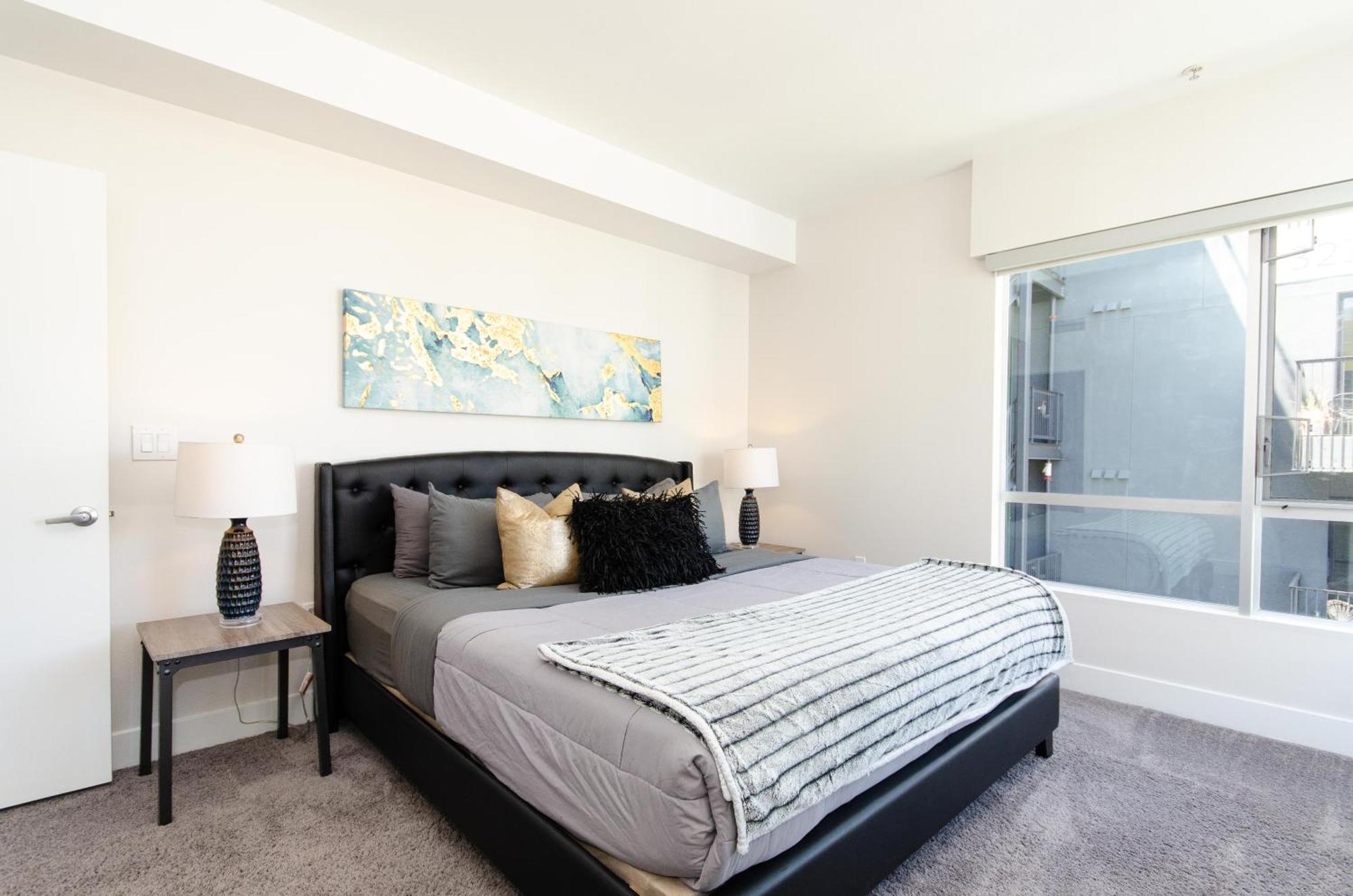 Apartment Luxury Penthouse In Prime Hollywood Location Los Angeles