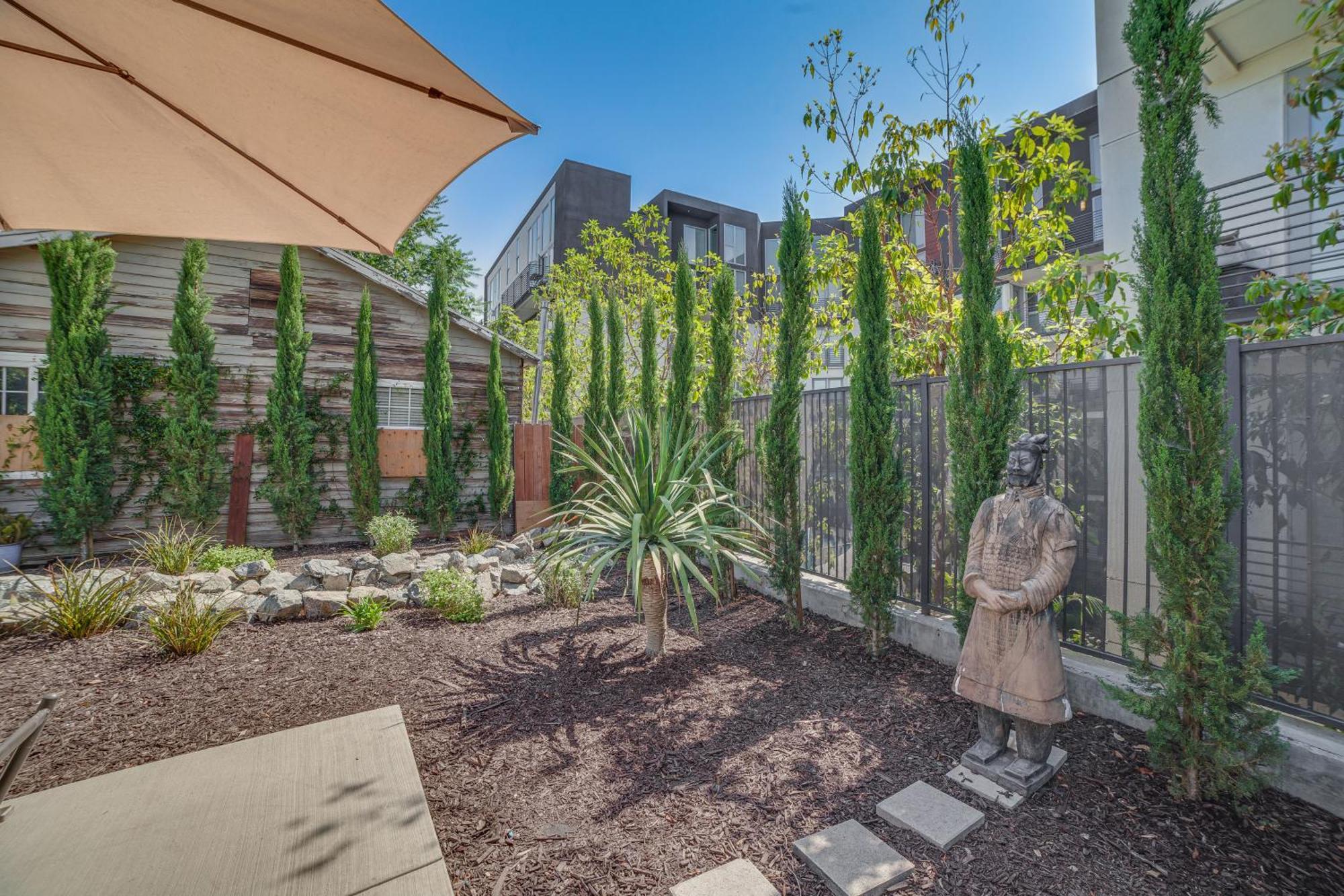 Holiday home Convenient Angeles Retreat About 1 Mi To Downtown! *