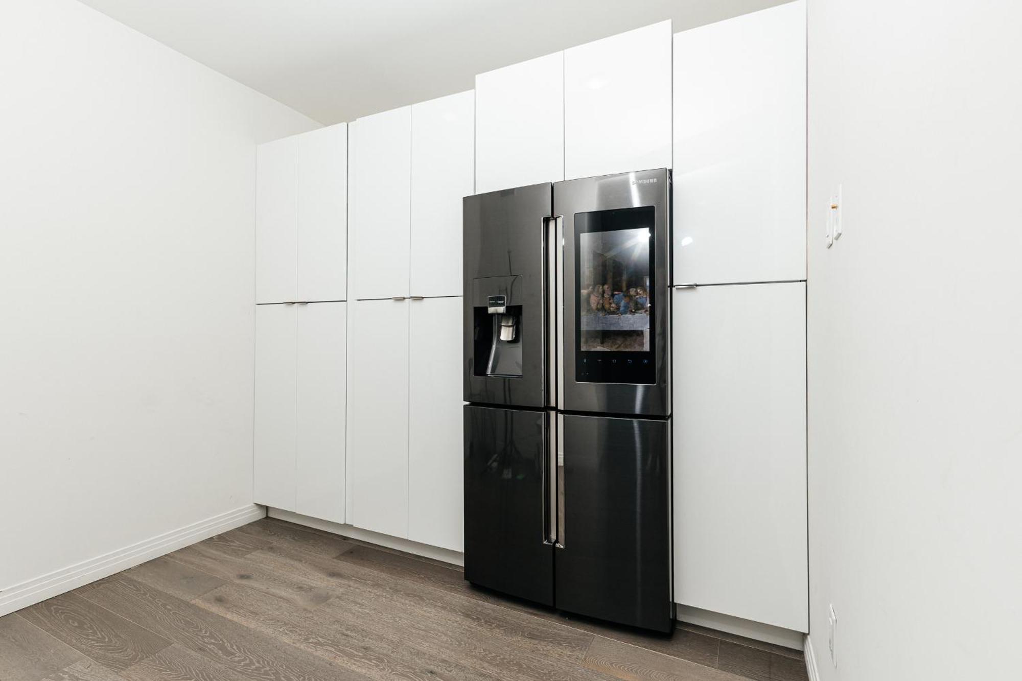 3bd 2ba Vest Village * Los Angeles