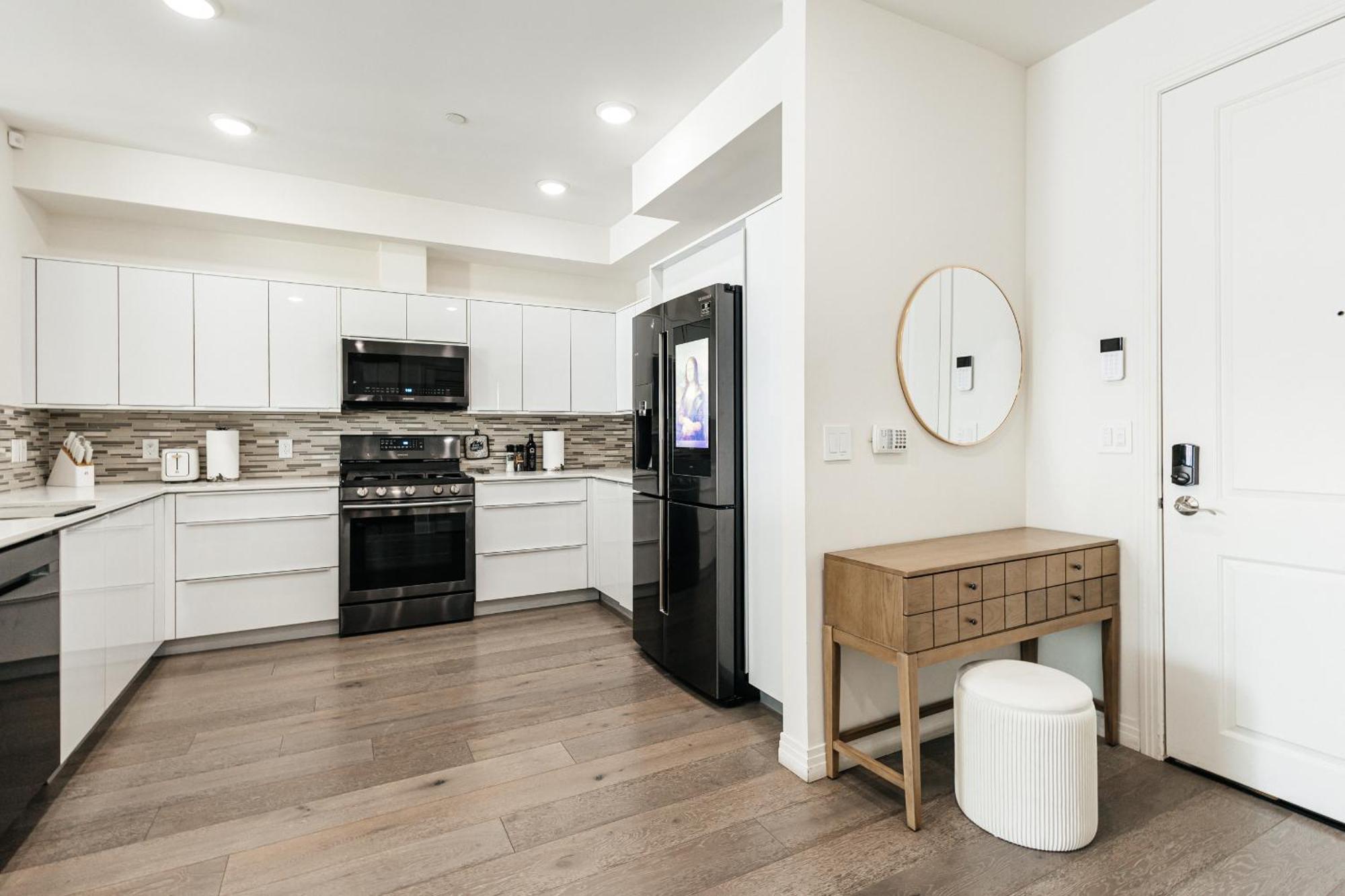 3bd 2ba Vest Village Apartment