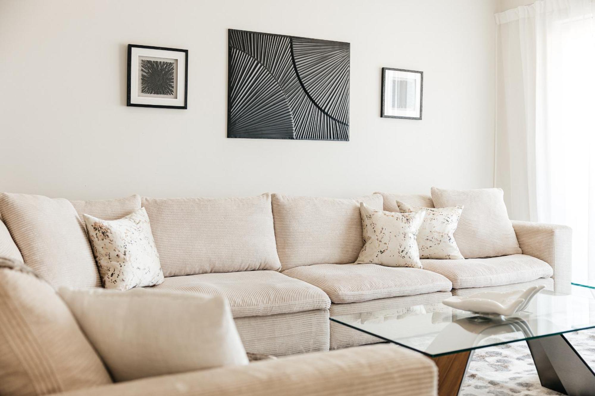 3bd 2ba Vest Village * Los Angeles