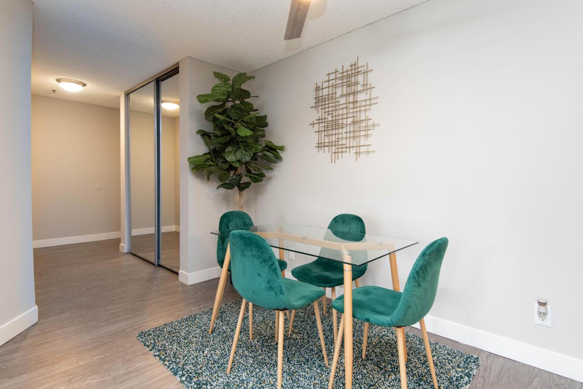 Hollywood Haven Homes * Los Angeles