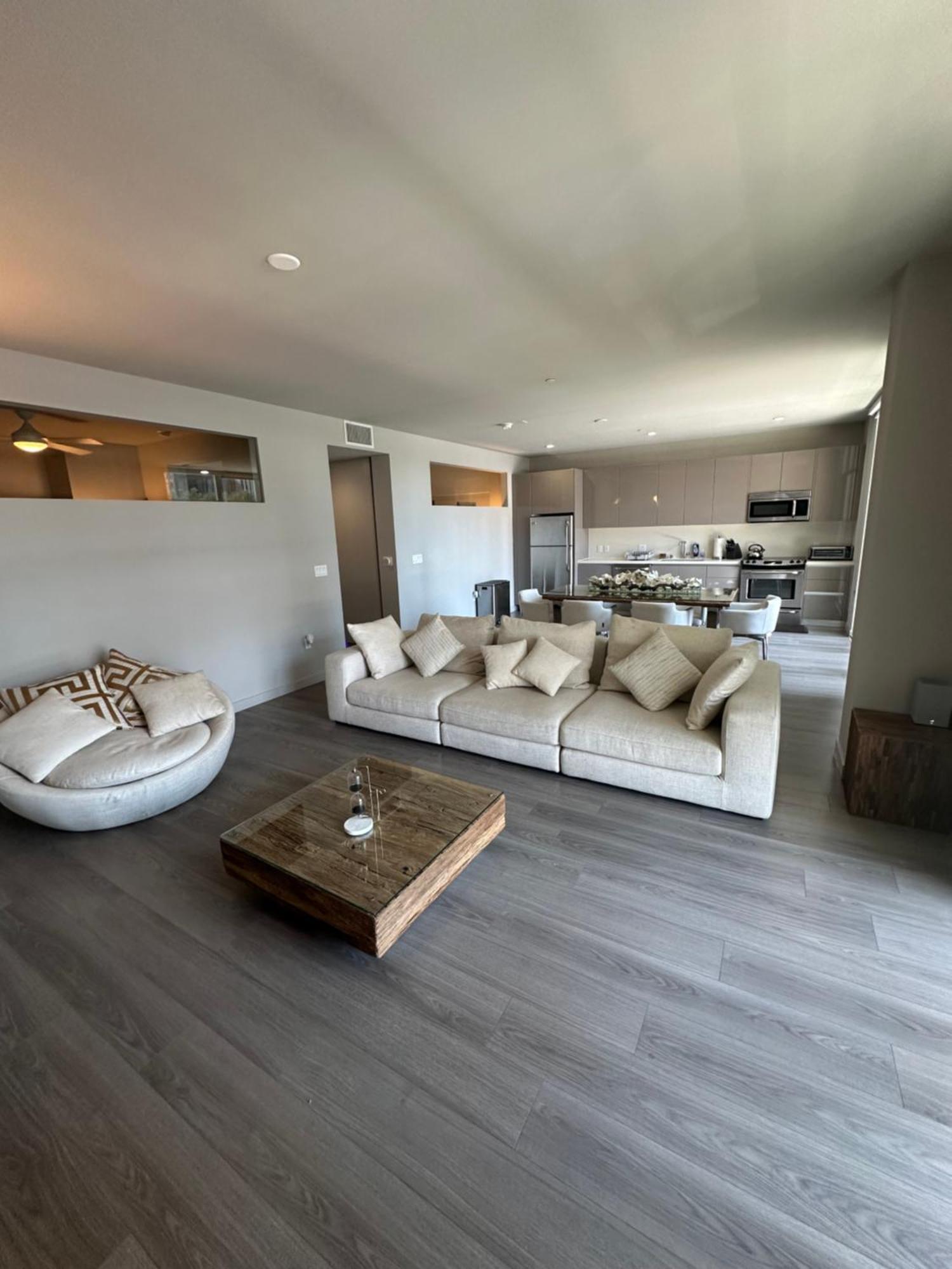 Apartment Luxury 2br W Balcony- Dtla *
