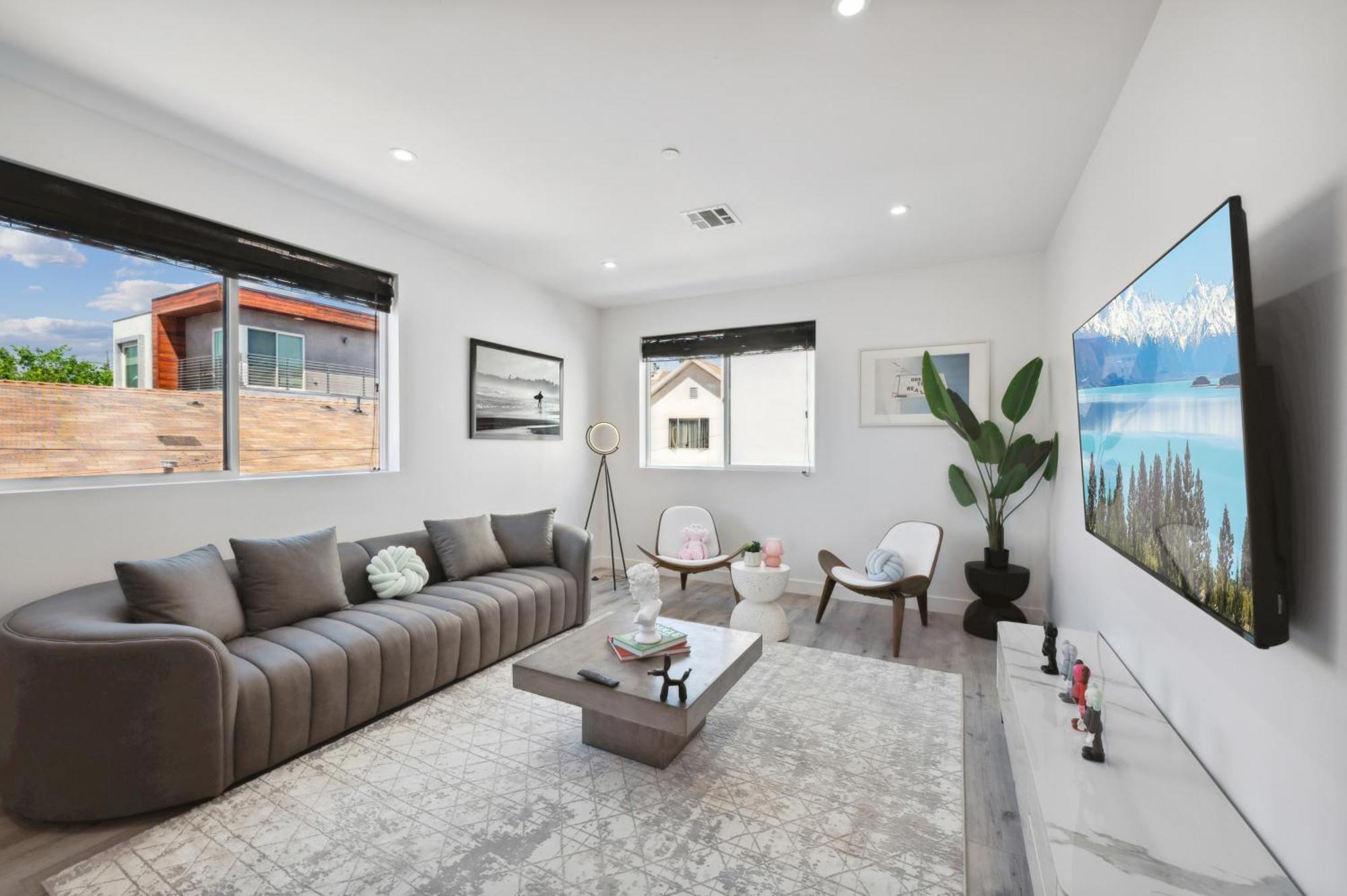 Hollywood Sign View 3bdr Luxury Townhouse In Hollywood Area *