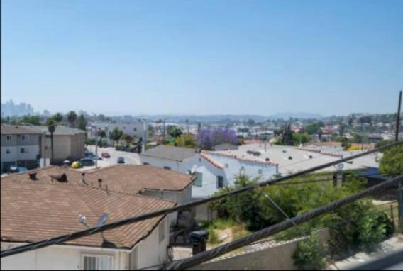 Apartment Charming 2br With Onsite Parking Included Los Angeles
