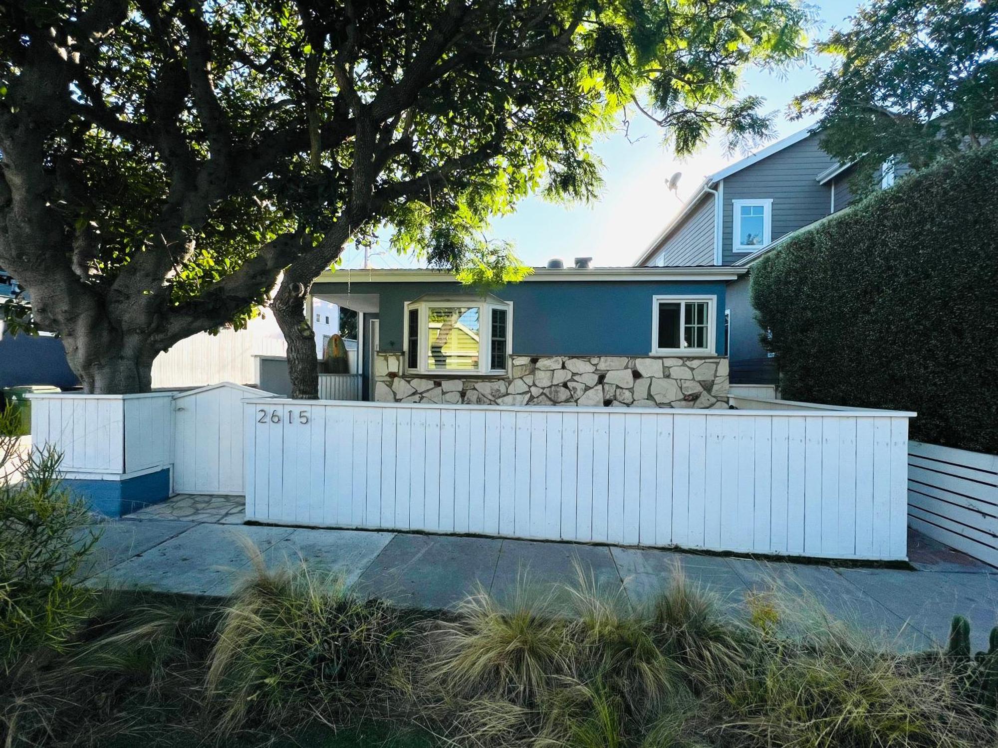 Chic Venice Steps From The Canals & Los Angeles