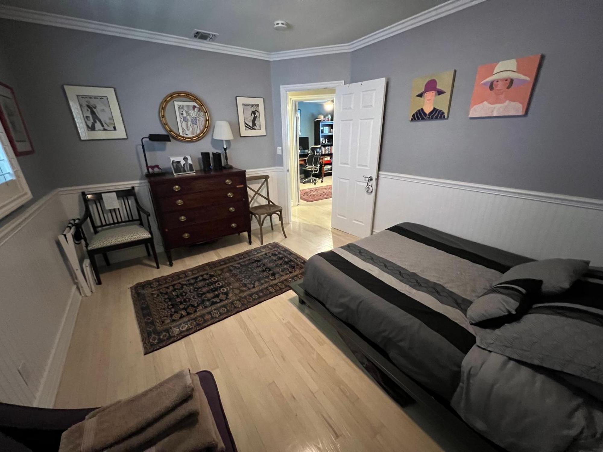 Chic Venice Steps From The Canals & Casa de férias