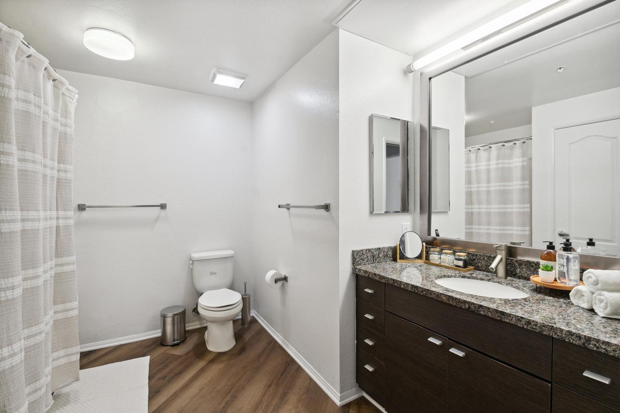 2bdr Away From In Marina Del Rey Los Angeles