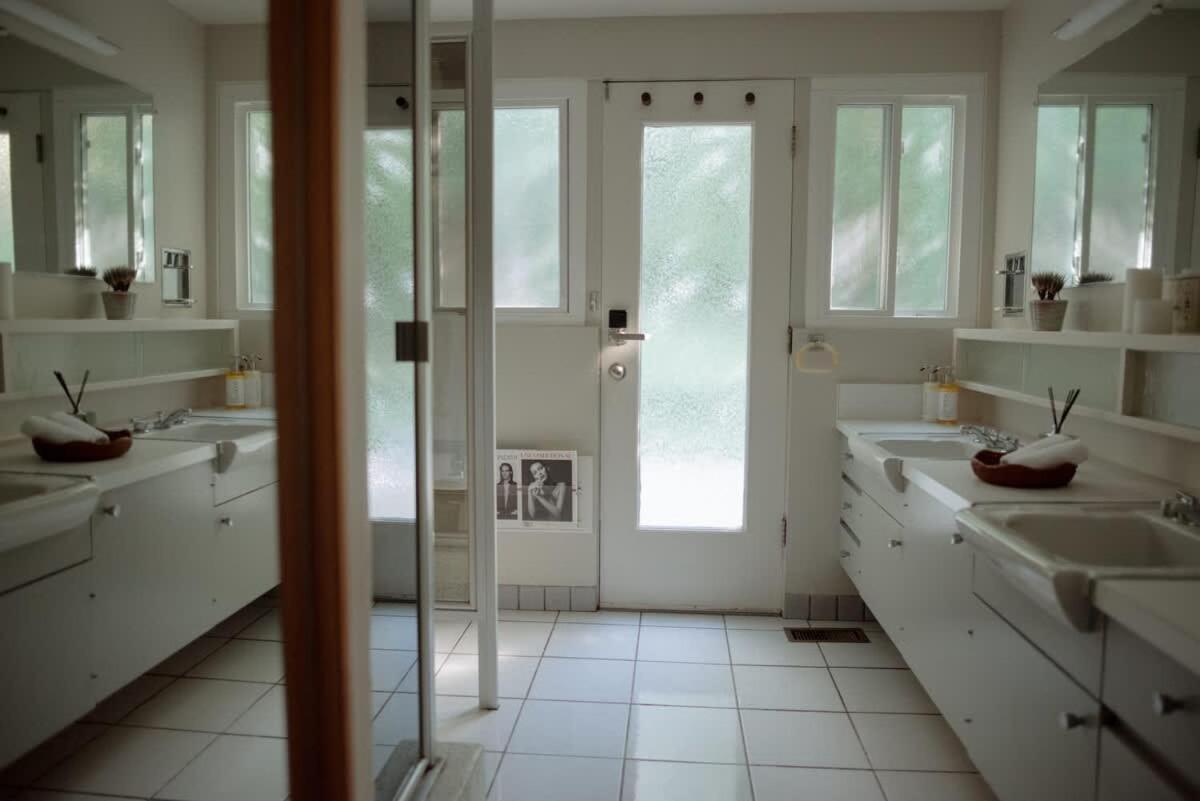 Holiday home Mountain Getaway With A Pool Hot Tub 5 Beds