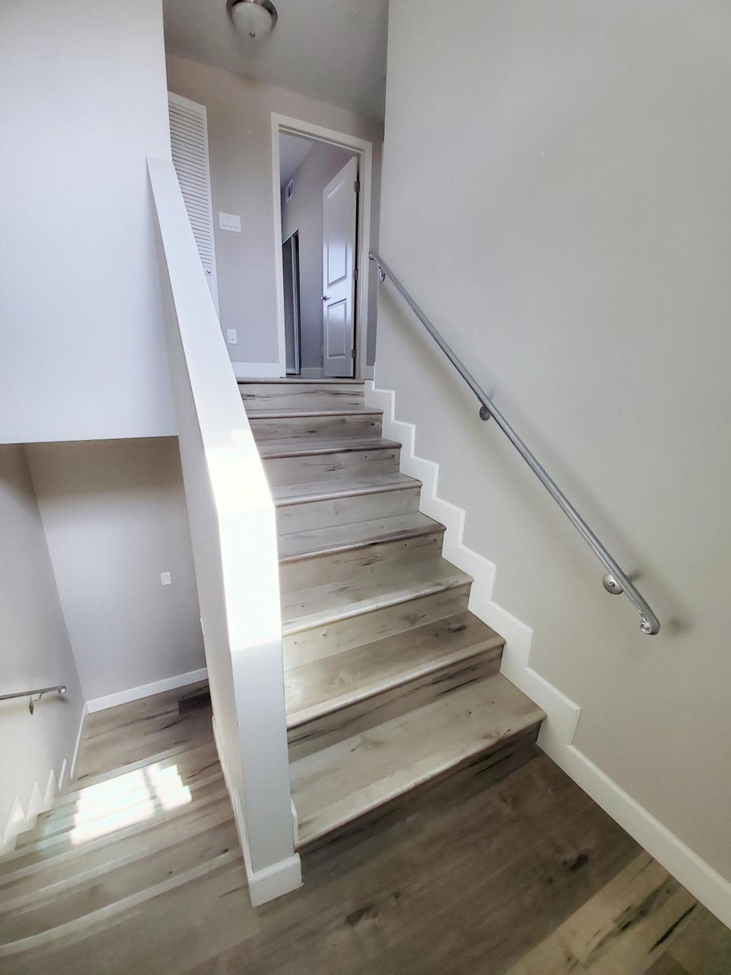 Modern Address Changed Los Angeles