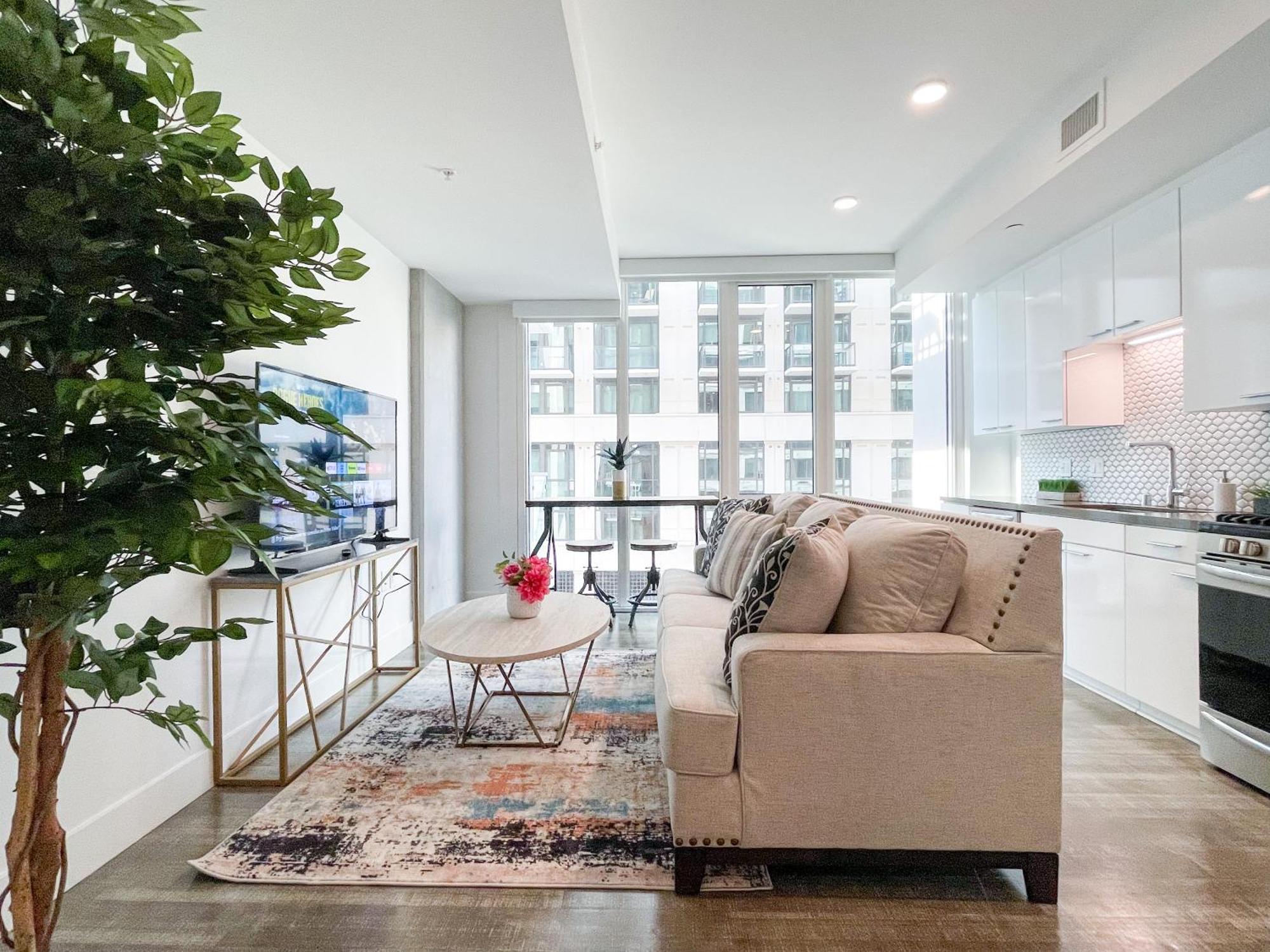 Downtown Pool And Gym Access * Los Angeles