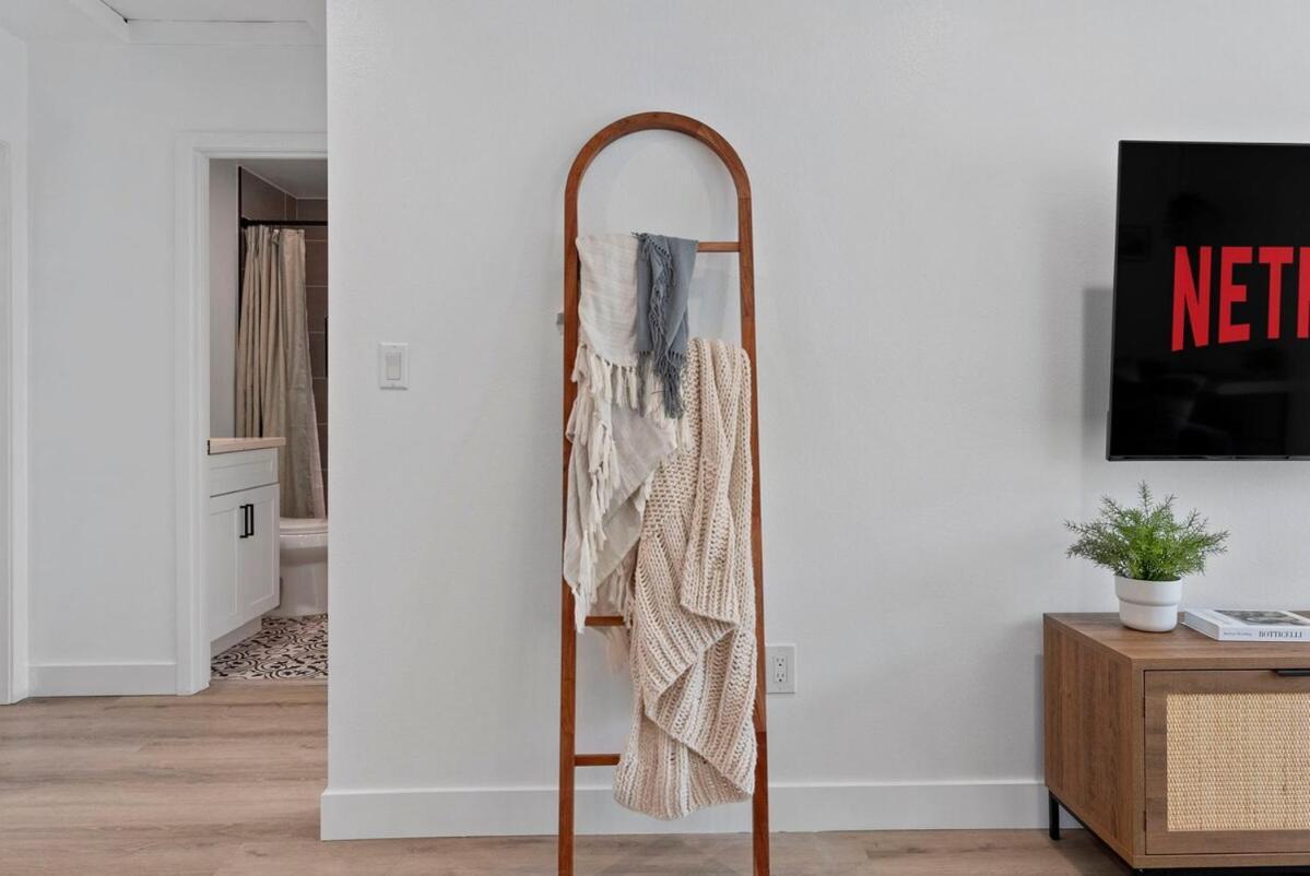 Apartment South Bay 3 Bed Escape!