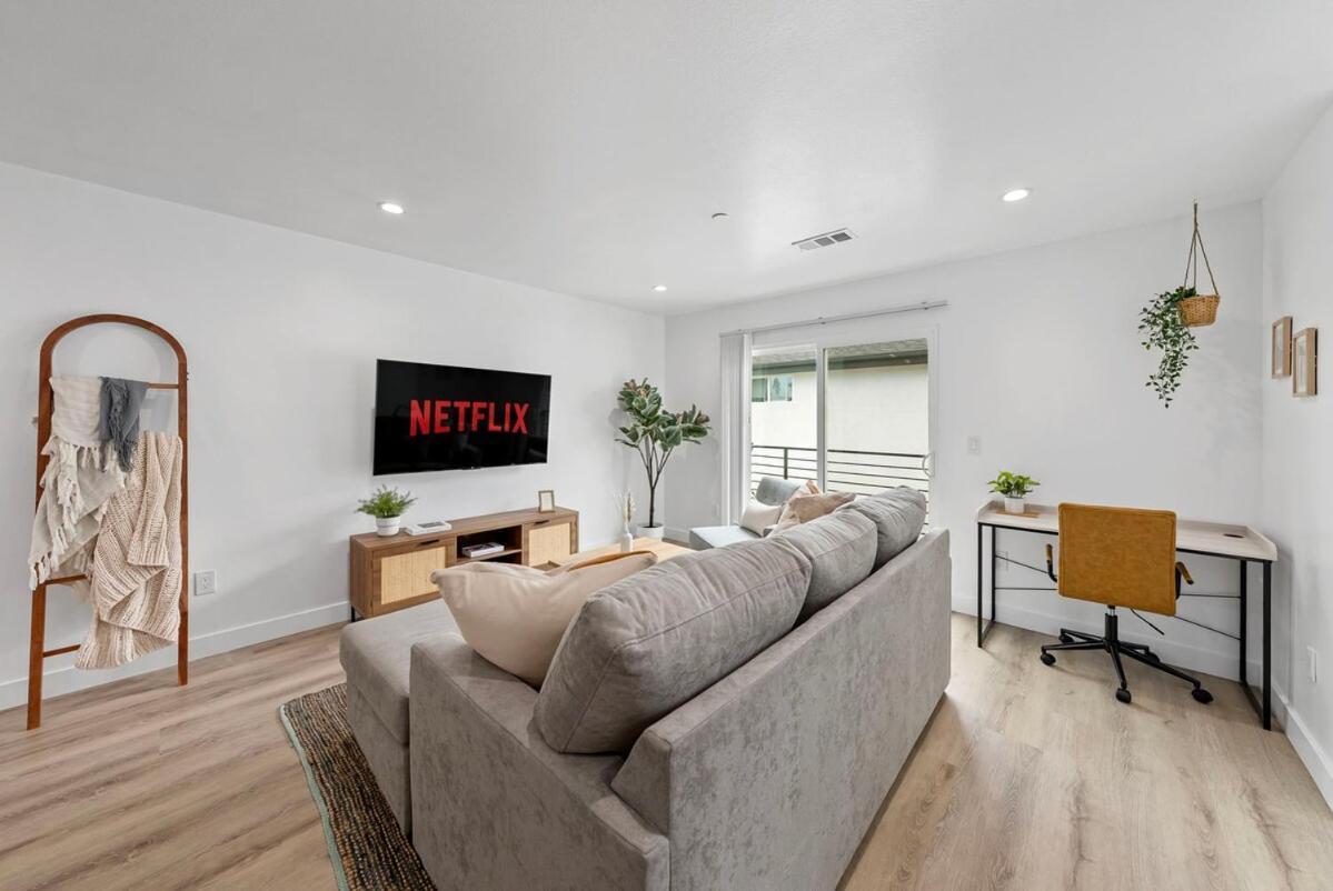Apartment South Bay 3 Bed Escape! Los Angeles