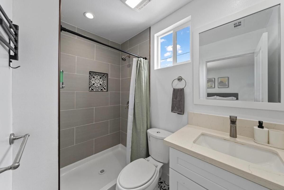 South Bay 3 Bed Escape! *