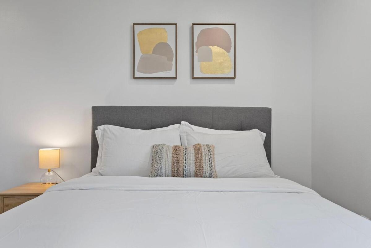 South Bay 3 Bed Escape! Los Angeles