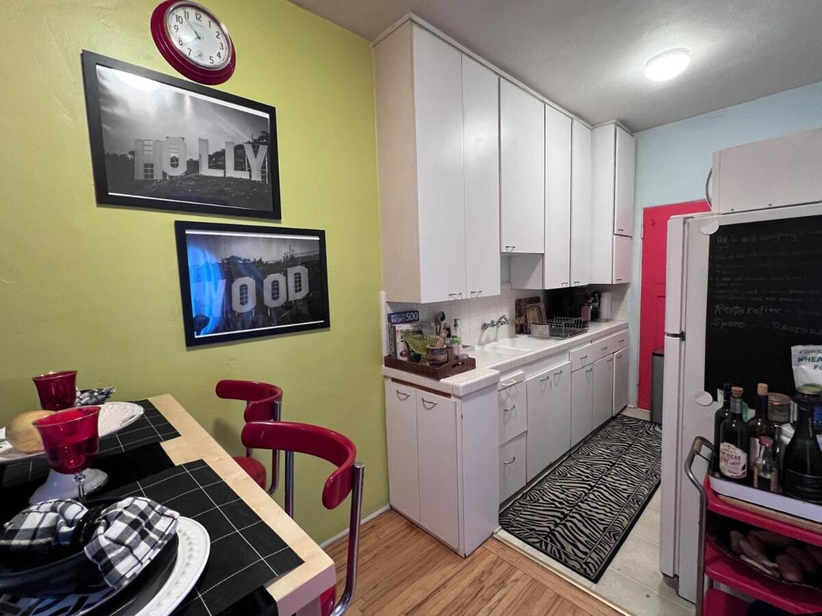 Apartment A Stylish Los Angeles