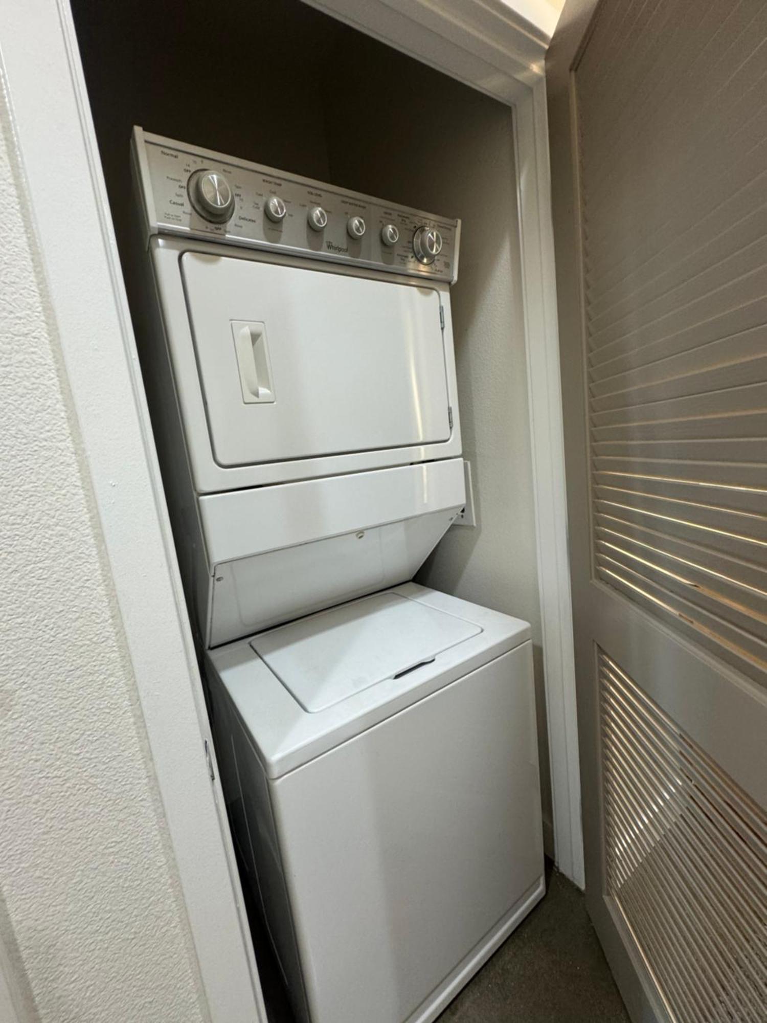 A-class Highland 2 Bed In Hollywood Ca With Free Parking * Los Angeles