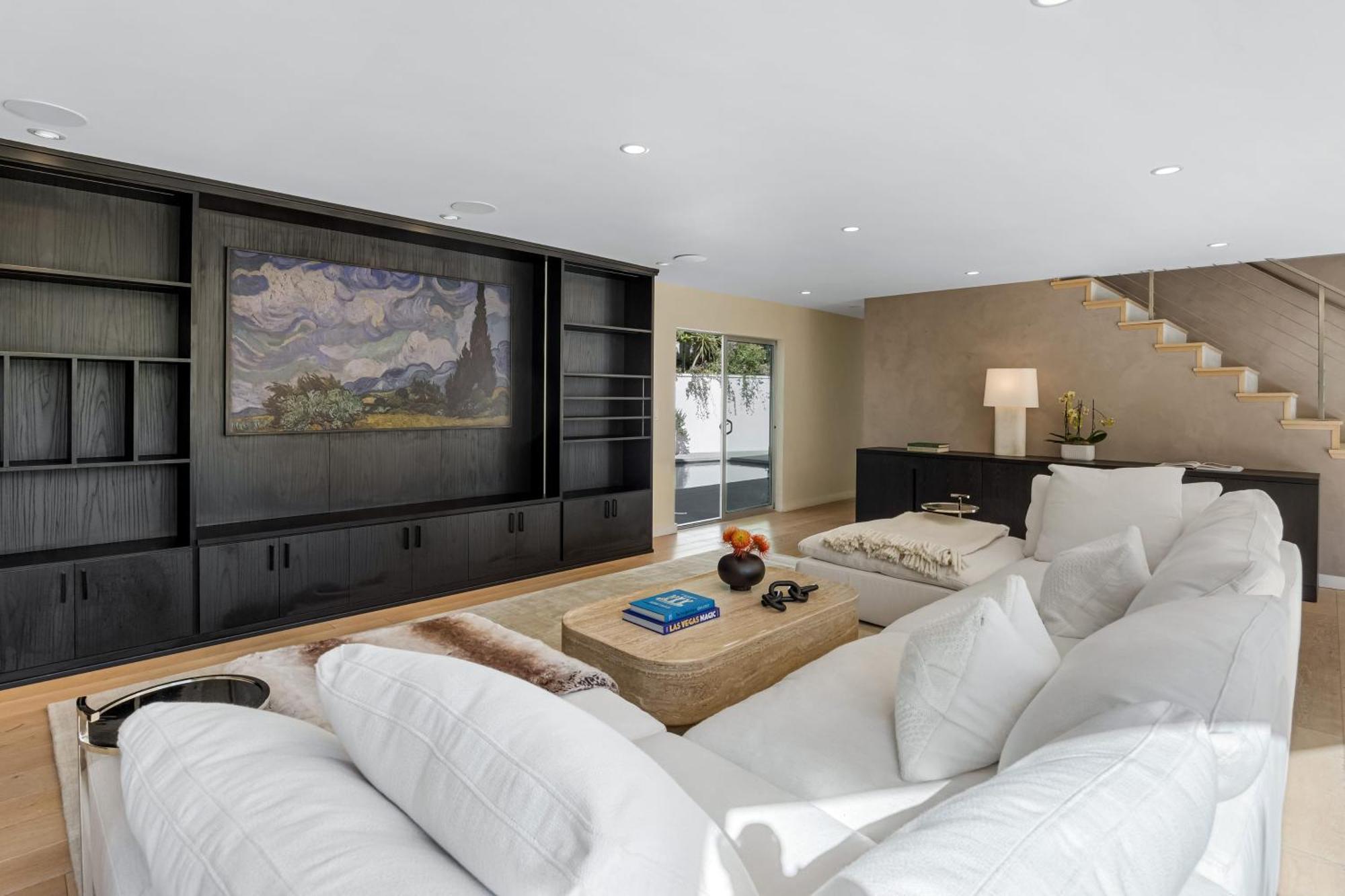 Holiday home Luxury Hollywood Hills With Pool Outdoor Dining Iconic Views Skyline Los Angeles