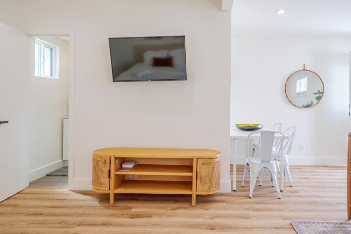 Holiday home Cute Guest Near Universal Sleeps 4