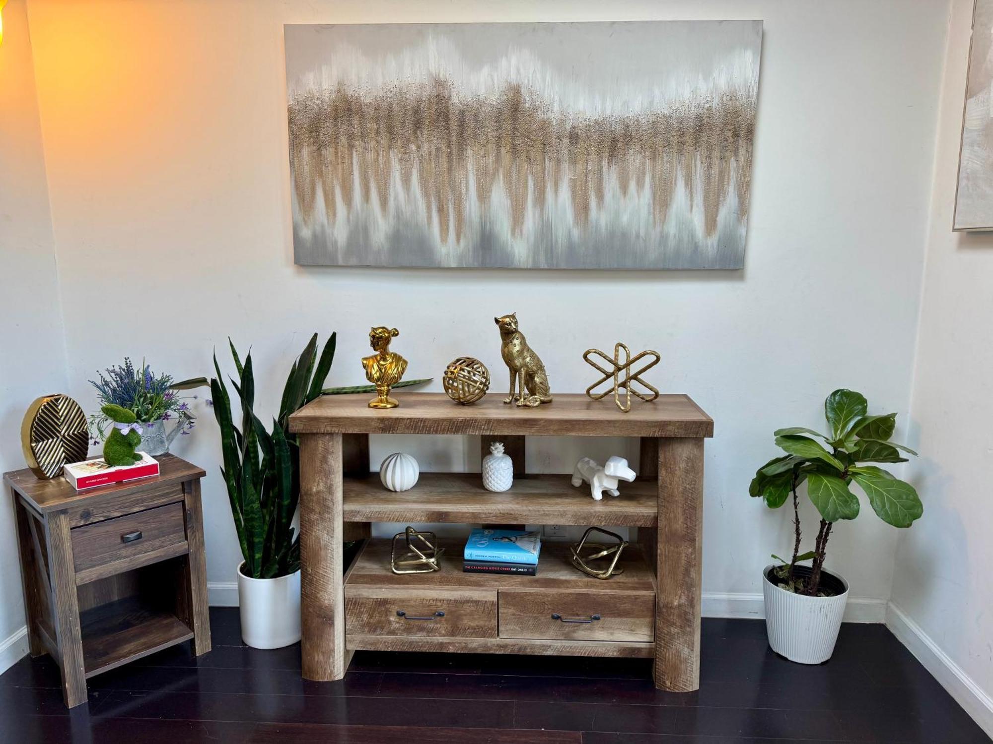 Spanish In West Hollywood Guest house