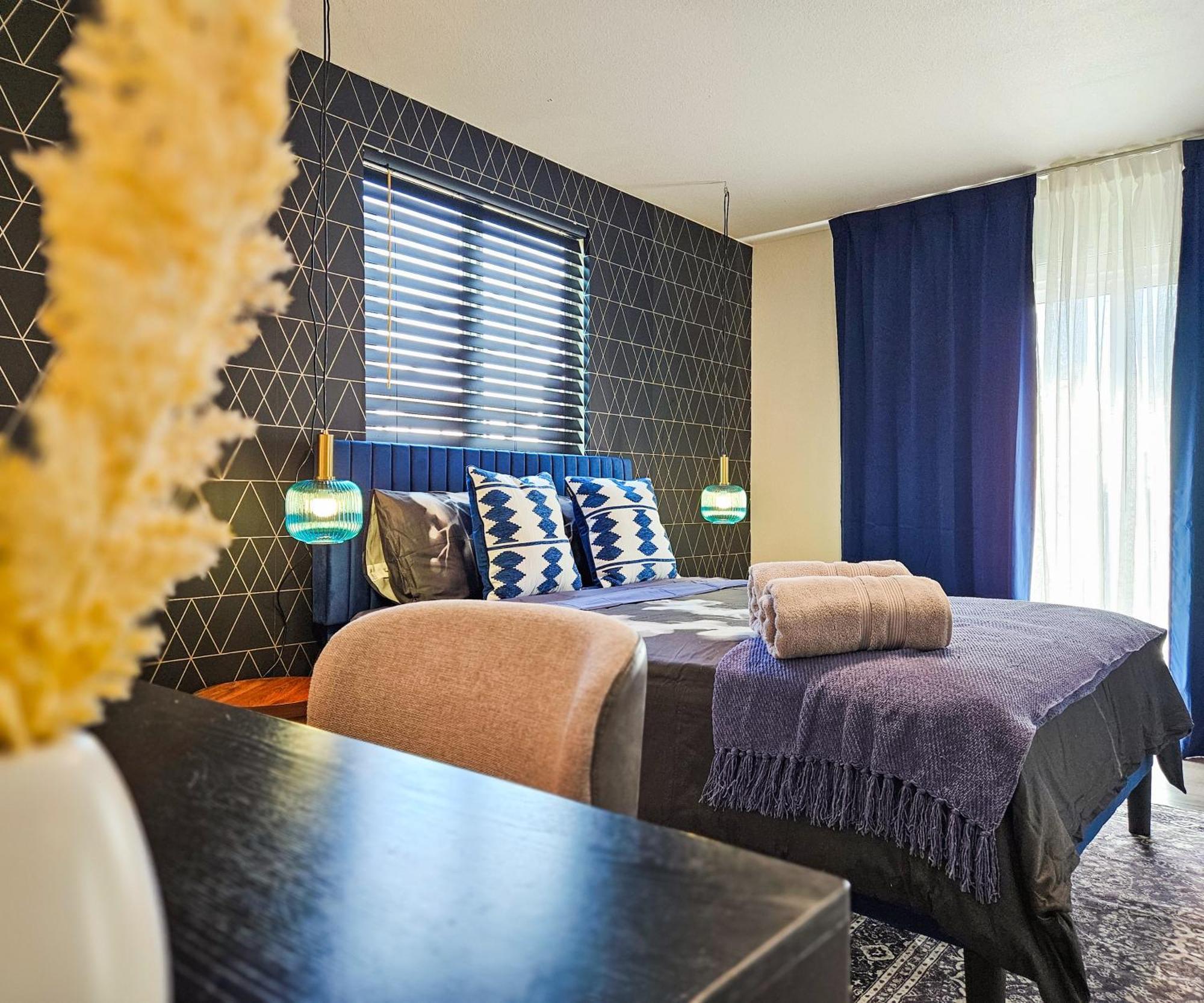 Forty First Place Hostel