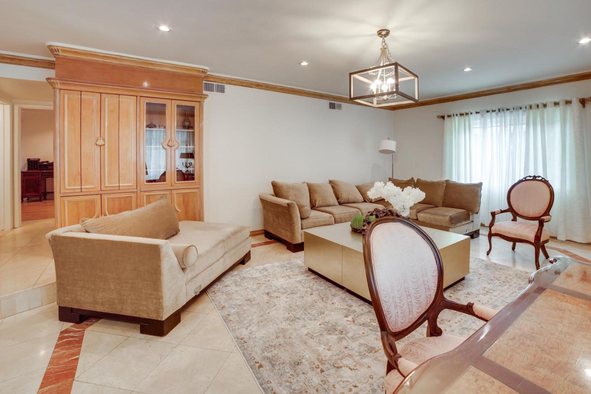 Holiday home Private Pool And Patio Luxe Encino Family Getaway *
