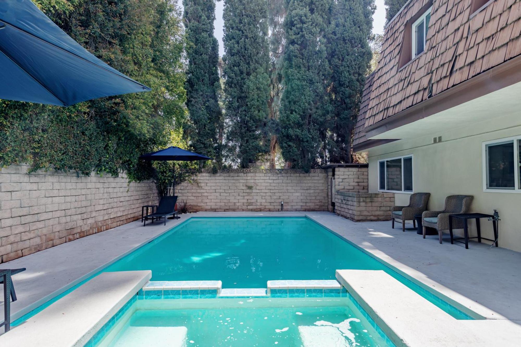 Beautiful 5 Bedroom Sleeps16 Pool Universal
