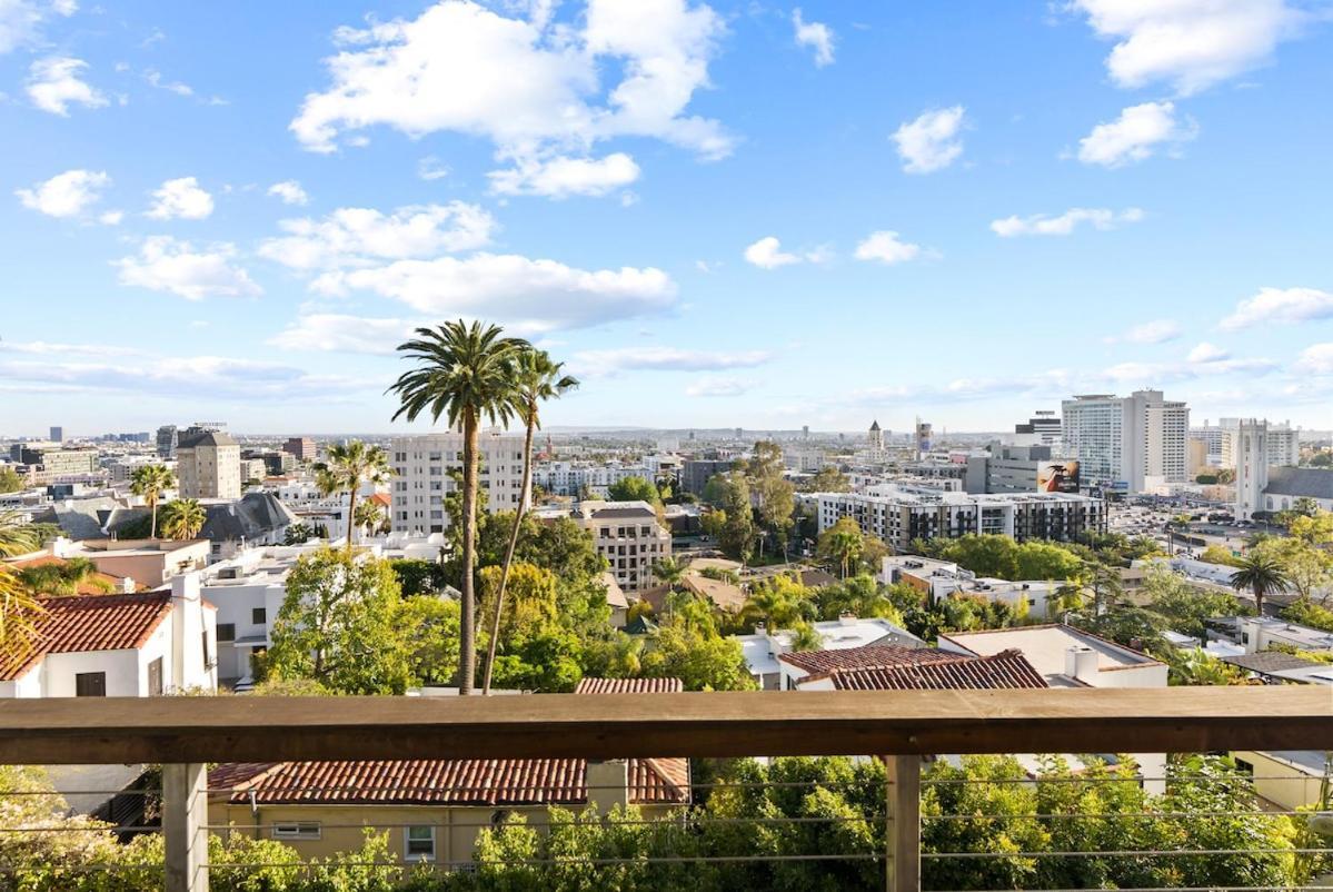 Holiday home Hollywood Hills 3 Bedroom Views And Jacuzzi Los Angeles