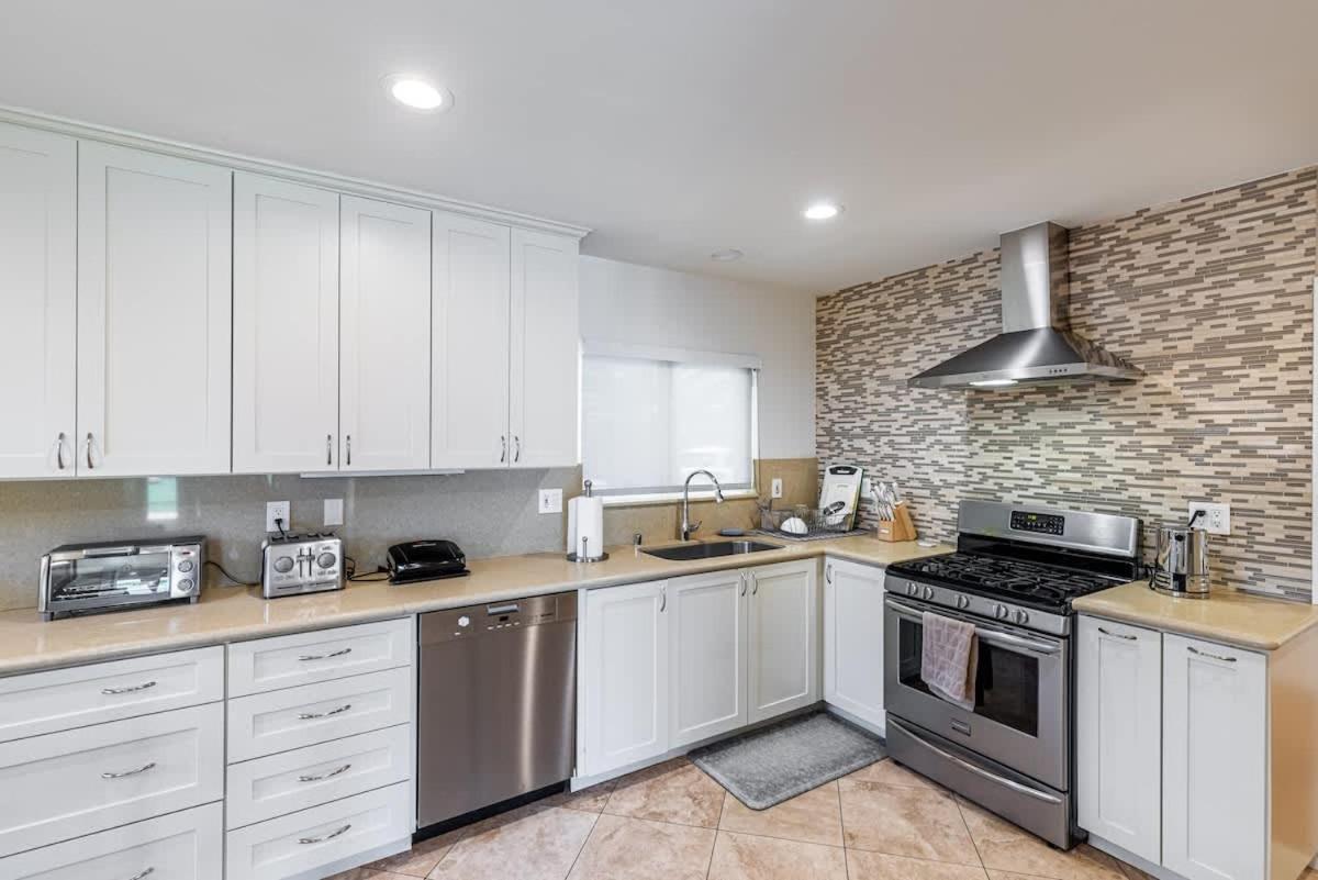 Sunnyhill Escape Holiday home