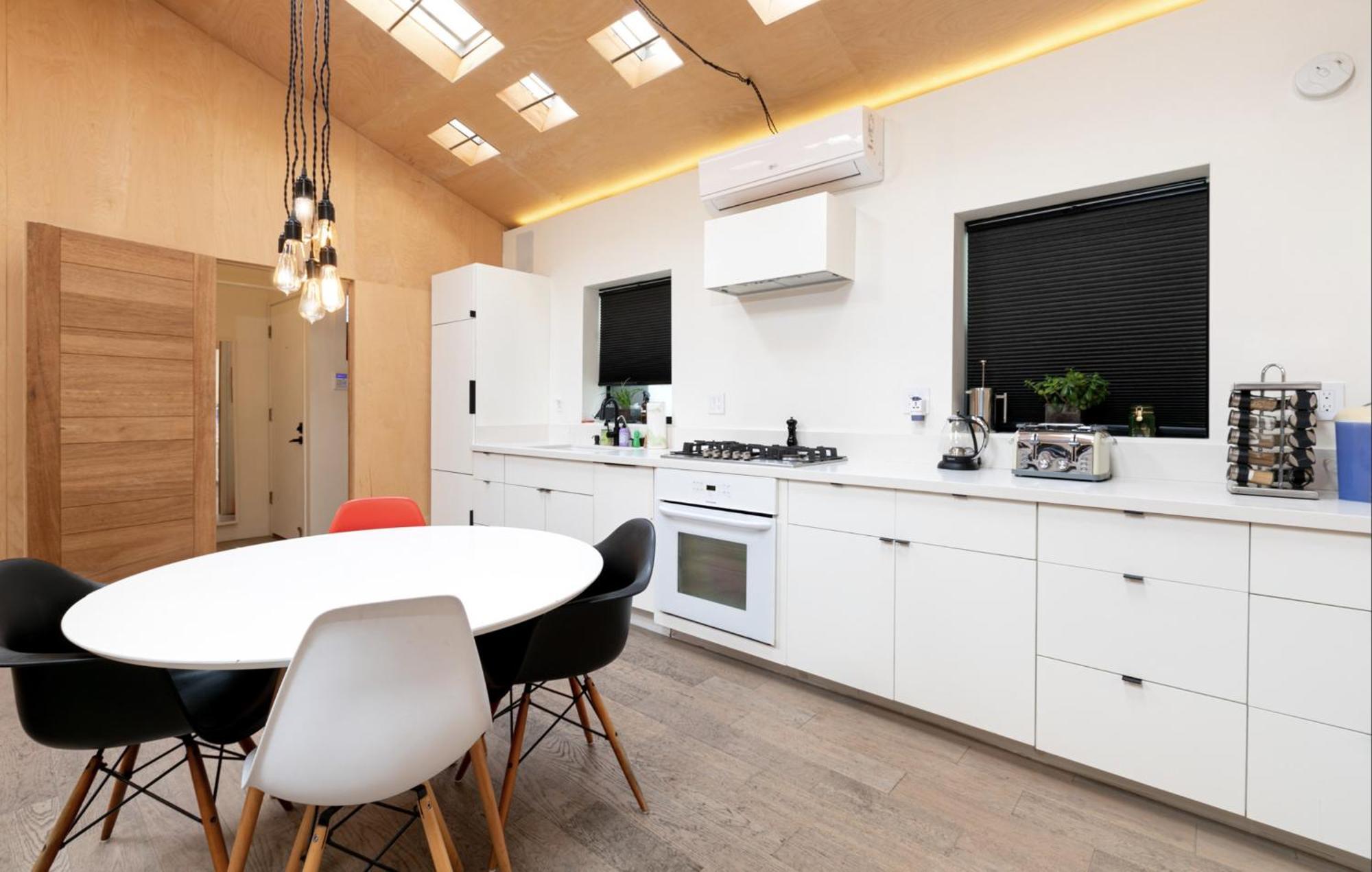 Apartment Venice By Artspace Locations