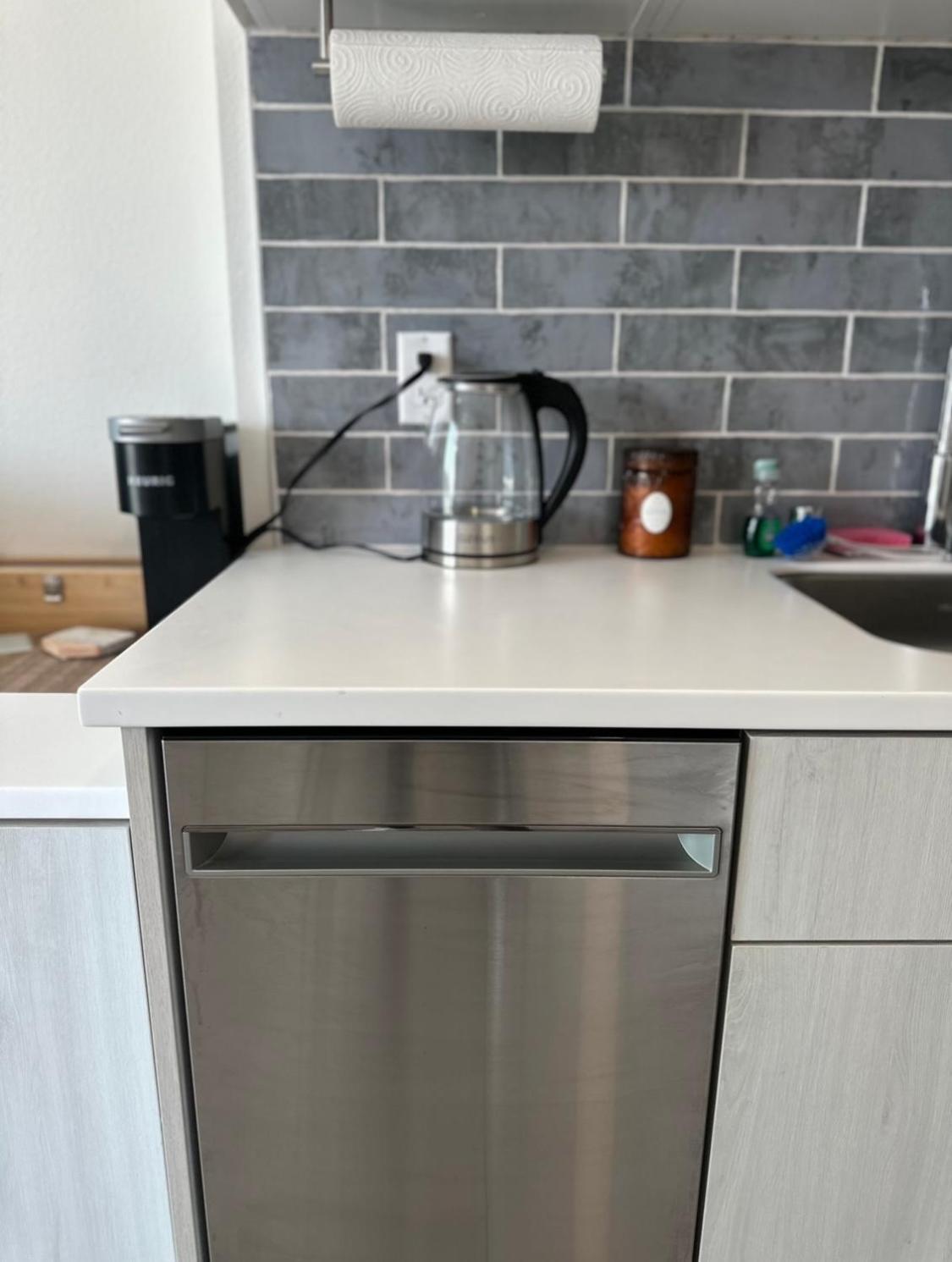 Apartamento Heart Of Hollywood-walk Of Fame 1bd With View -free Parking, Balcony, Wifi, Rooftop, Gym, Upscale Amenities Los Angeles