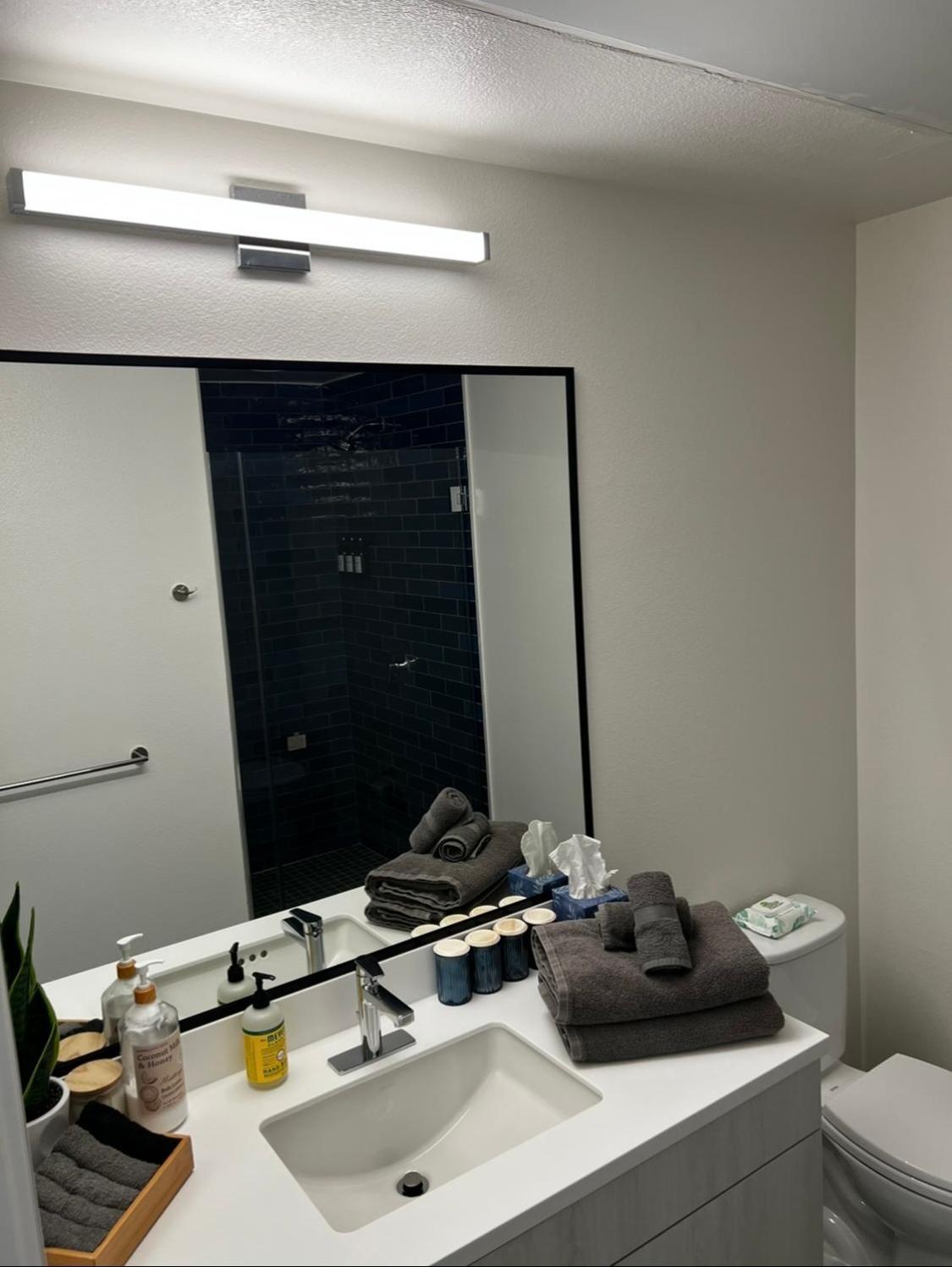 Heart Of Hollywood-walk Of Fame 1bd With View -free Parking, Balcony, Wifi, Rooftop, Gym, Upscale Amenities Apartamento *