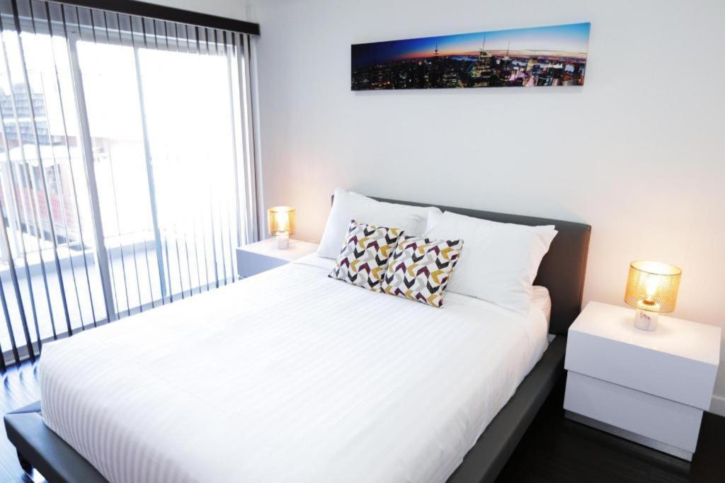 Downtown Cosmopolitan Residences 3*