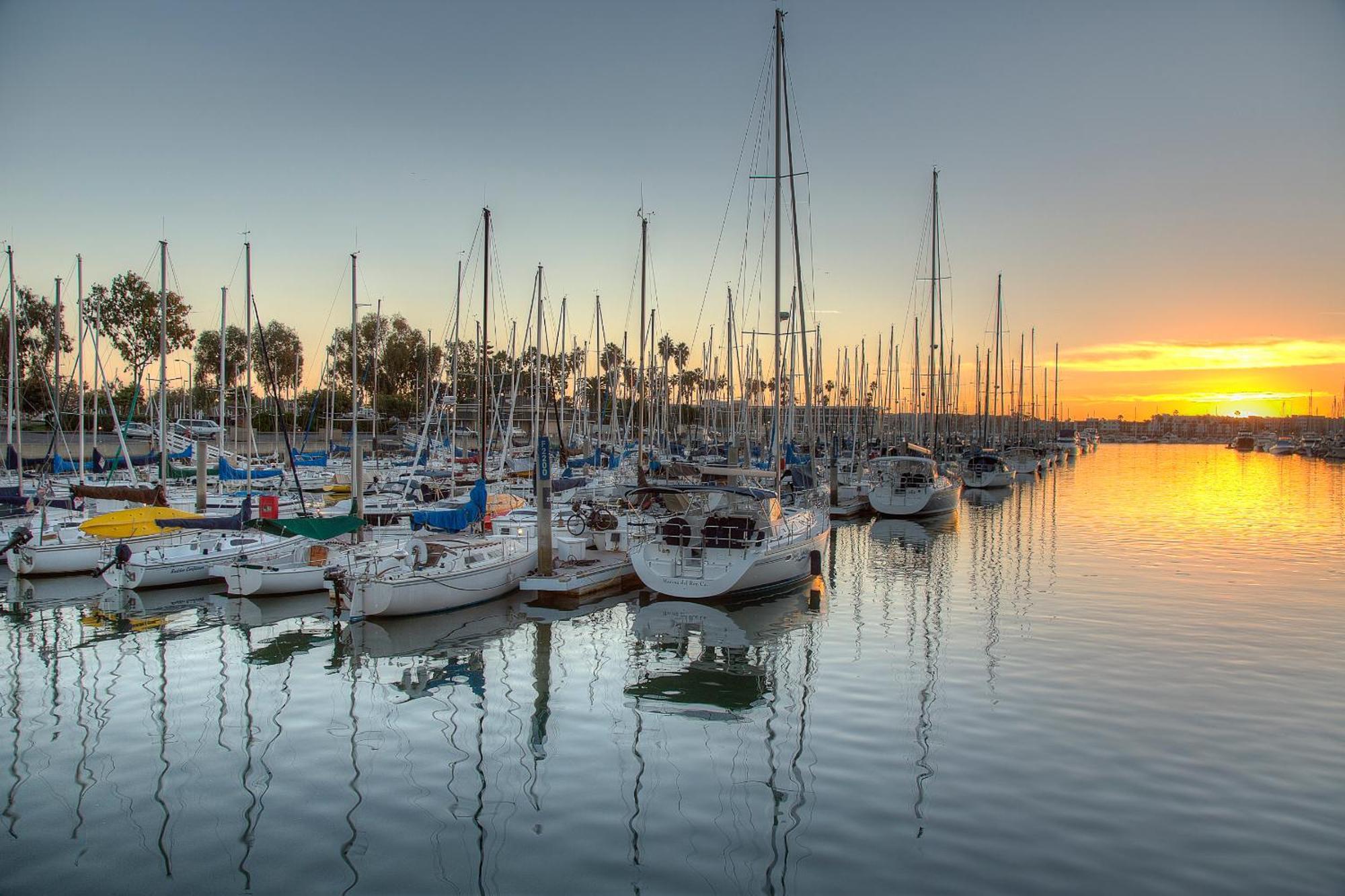 Luxury Marina Apartment *