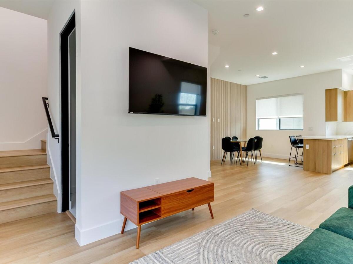 Modern Luxe Retreat 3-bedroom #3 Holiday home