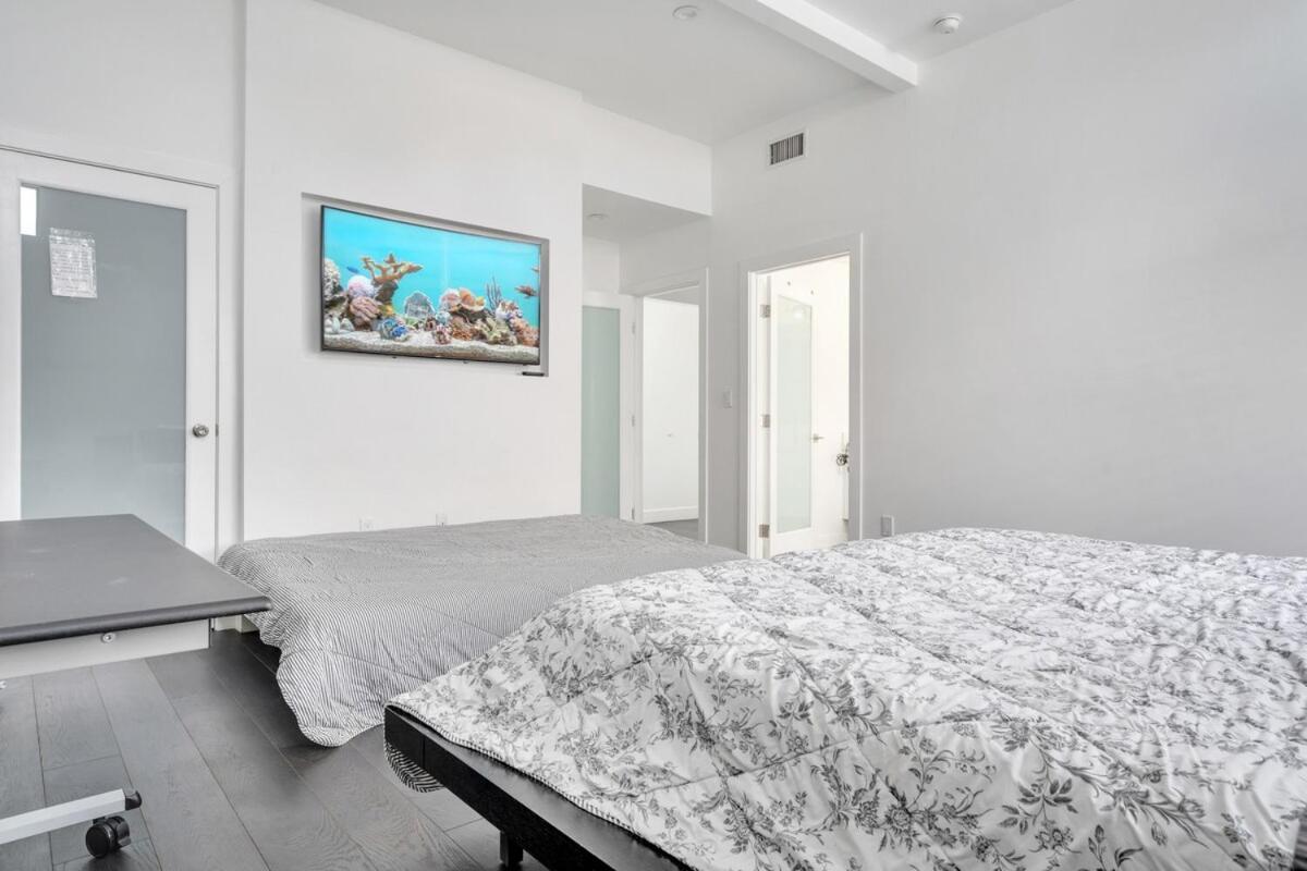 5 Min Walk To Universal With Steam Apartment Los Angeles