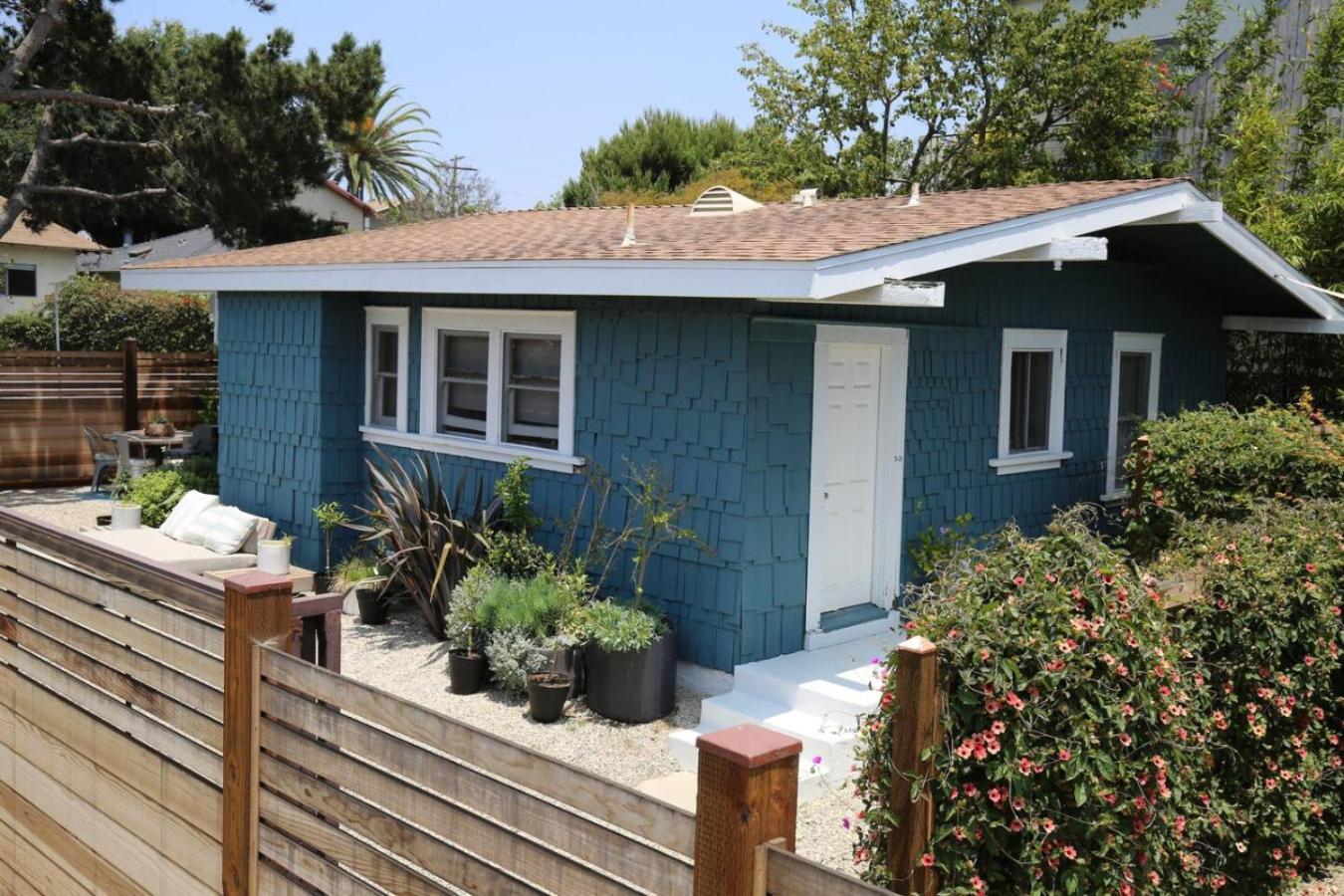 Holiday home Coastal Charm Gated Venice Los Angeles