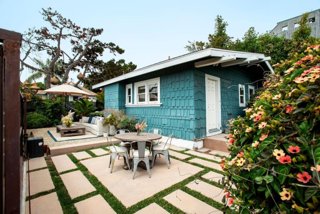 Coastal Charm Gated Venice Holiday home *