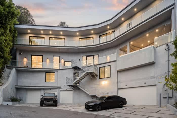 The Temple Hill Estate * Los Angeles
