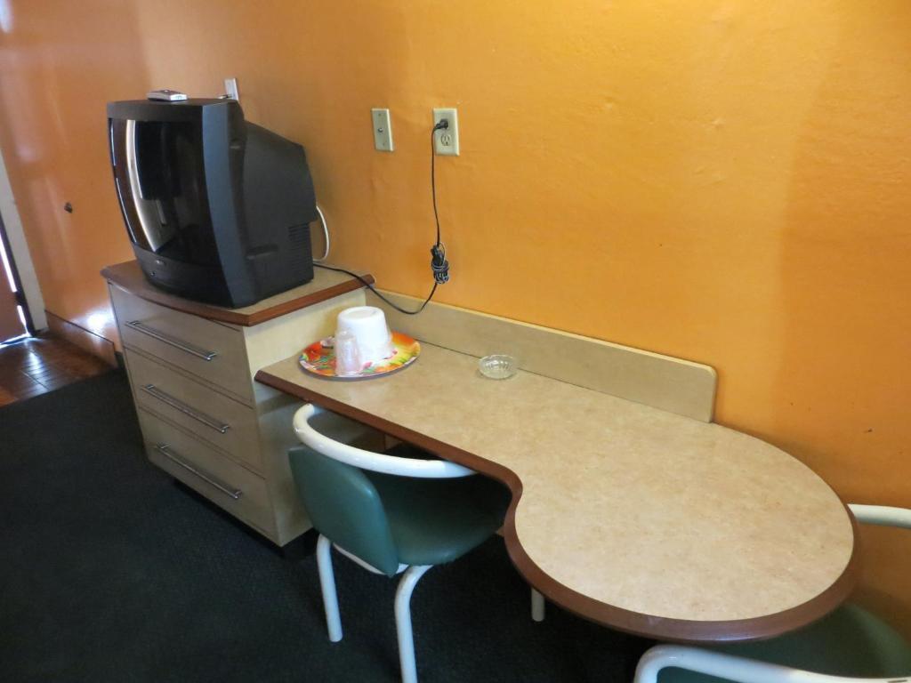 Broadway Motel Los Angeles