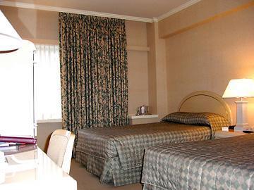 Hotel Wilshire Grand Angeles