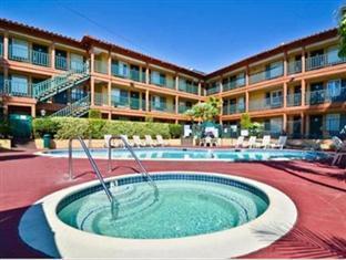 818 + Pool, Ascend Collection By Choice 3* Los Angeles