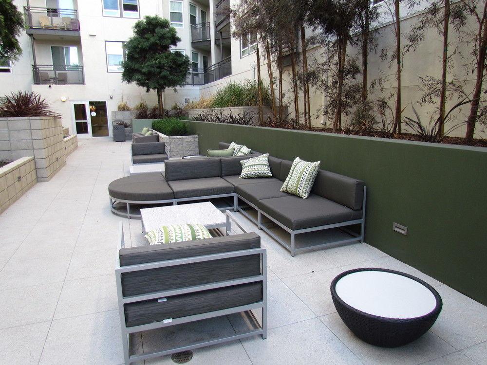 Miracle Mile Apartments With Full Amenities * Los Angeles