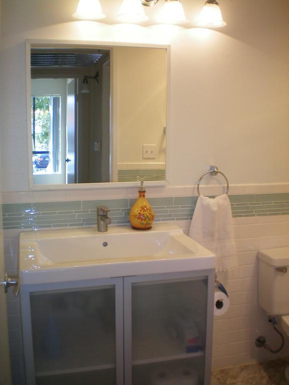 Beverly Hills / Cedars Sinai Apartment Los Angeles