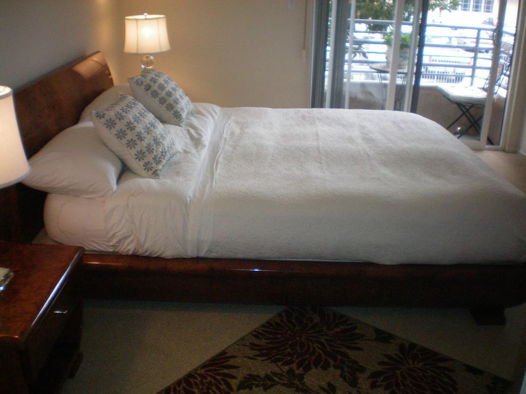 Apartamento Beverly Hills / Cedars Sinai *