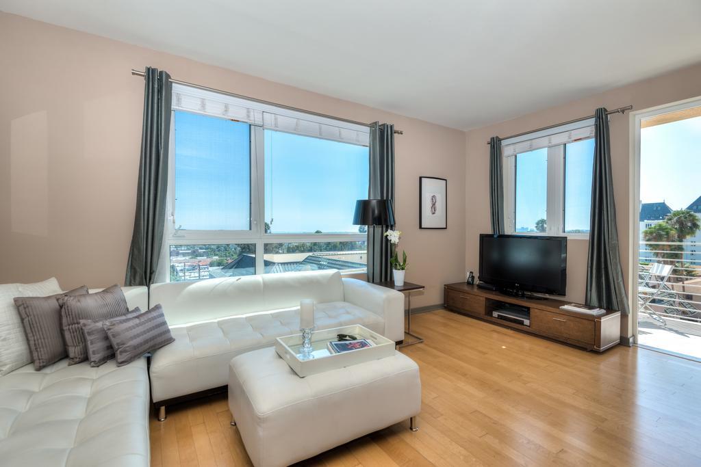 Sunset Apartment Los Angeles